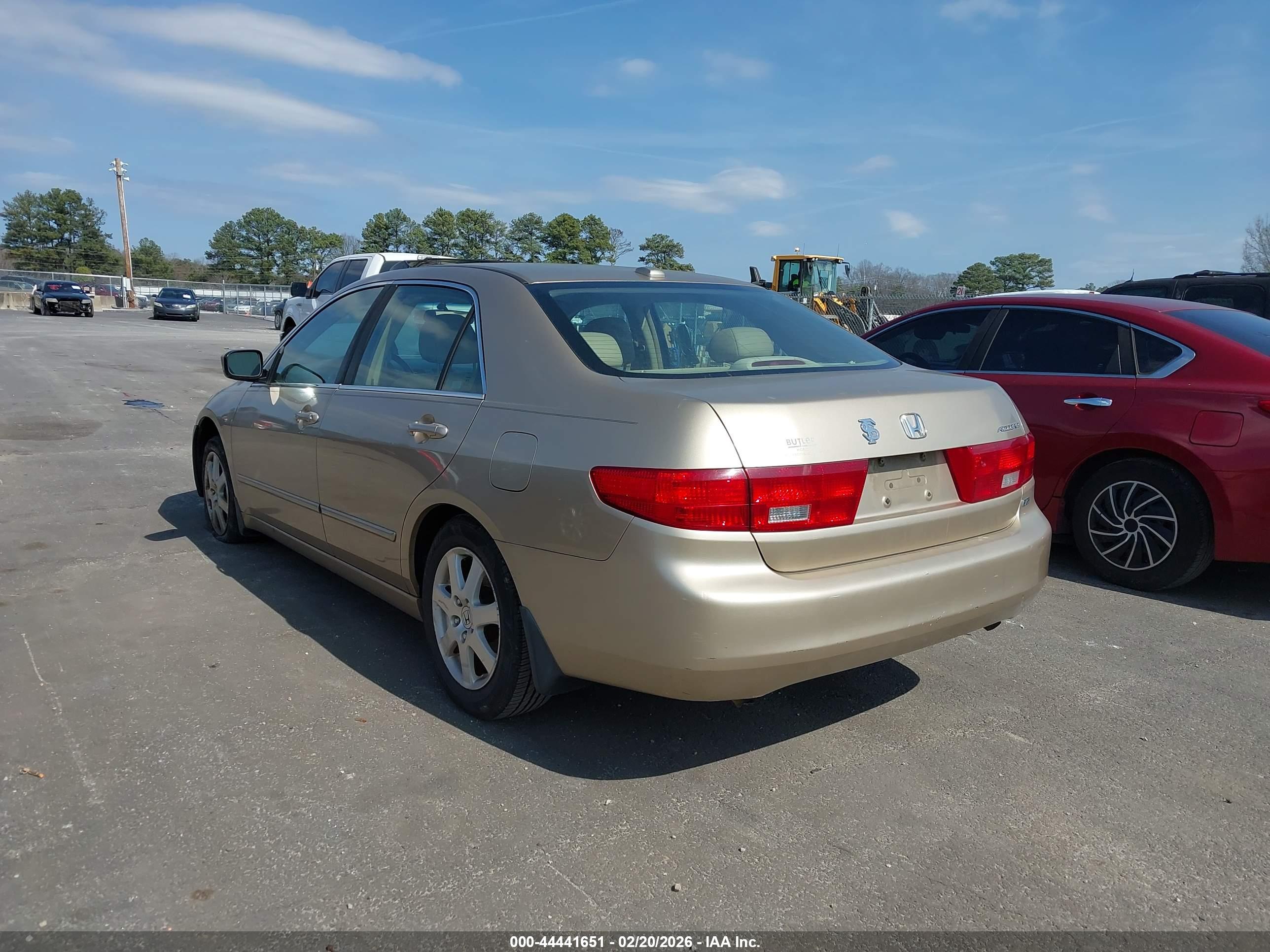 HONDA ACCORD image 3