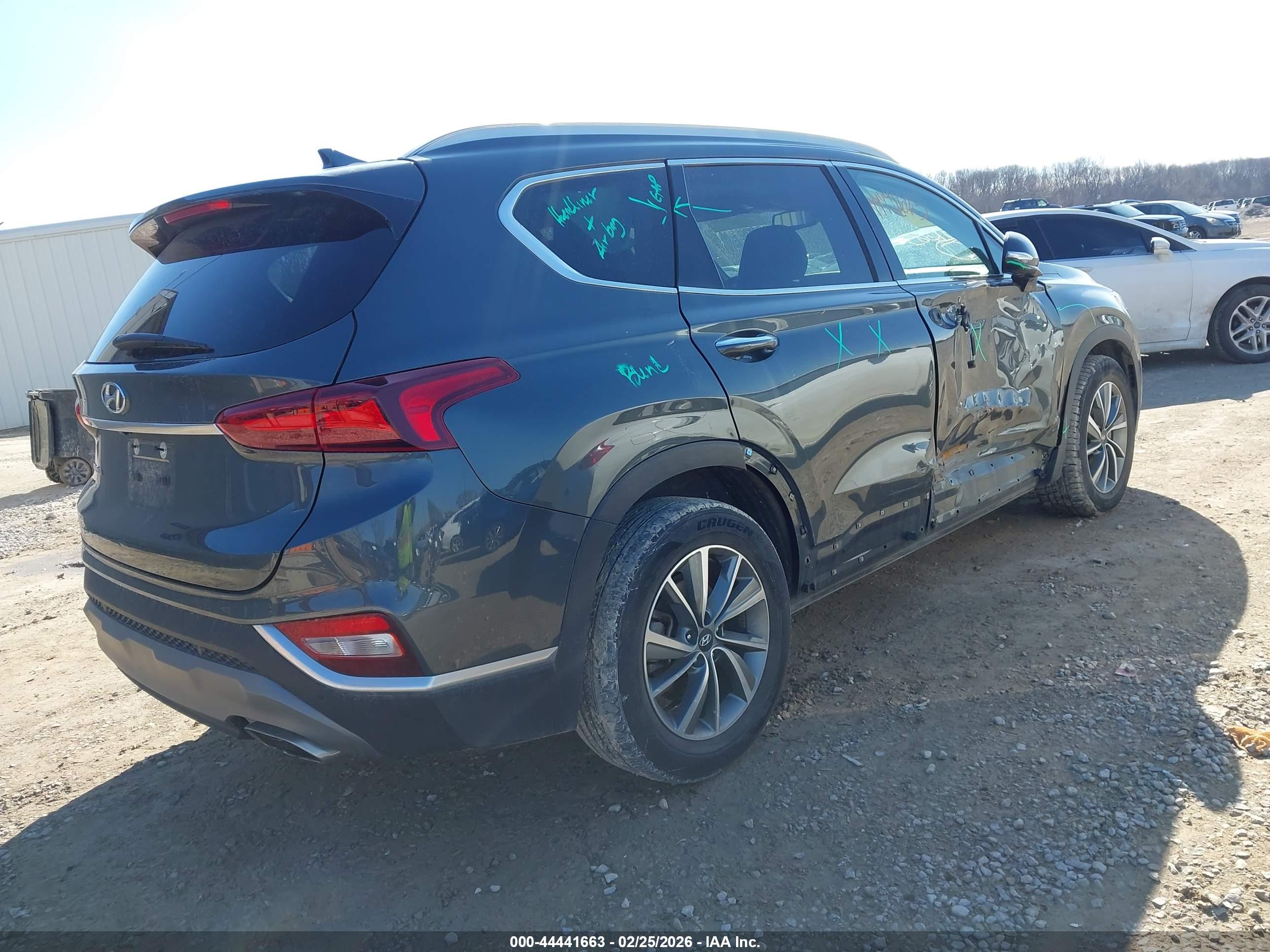 HYUNDAI SANTA image 4