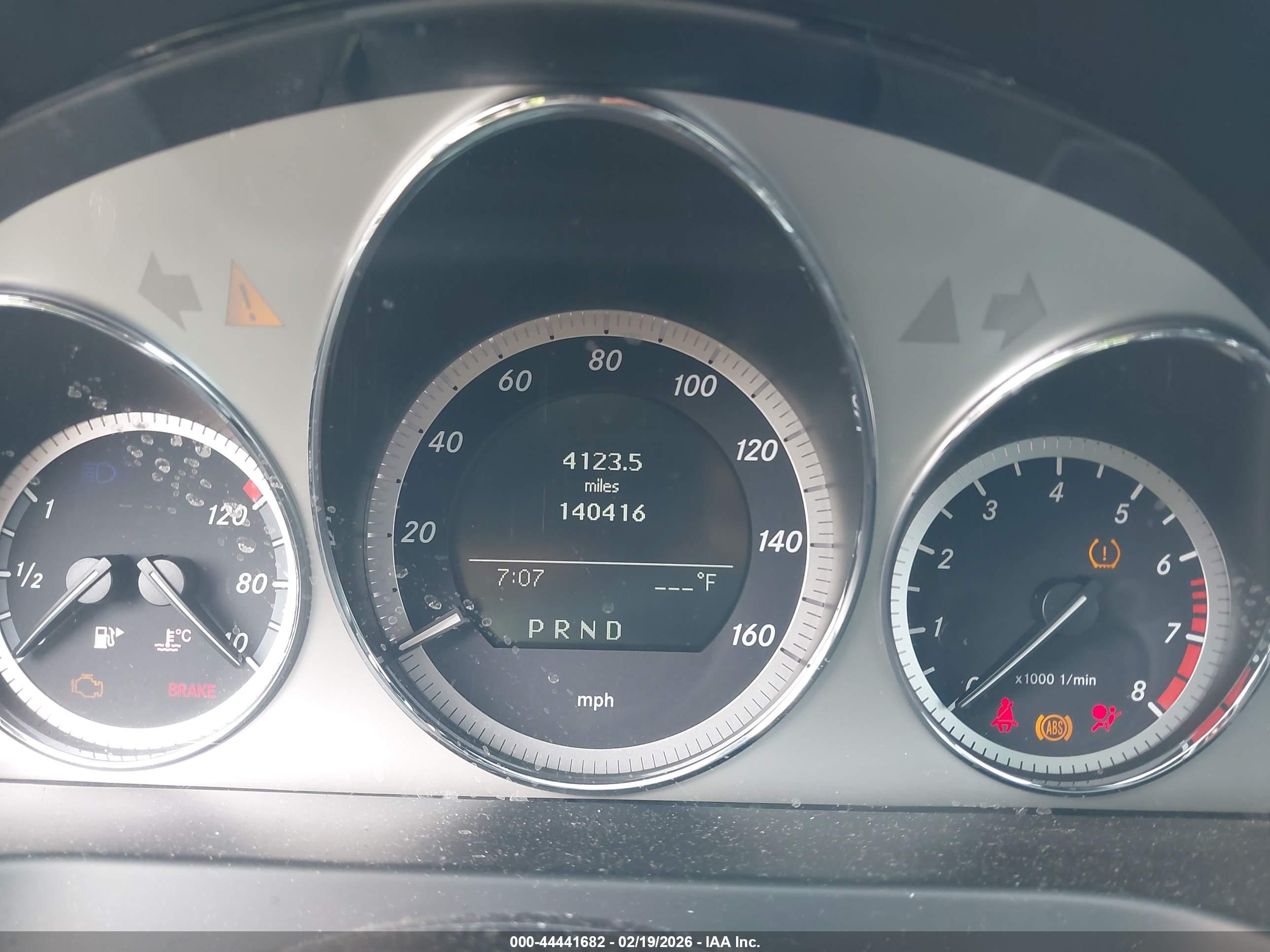 MERCEDES-BENZ C image 7