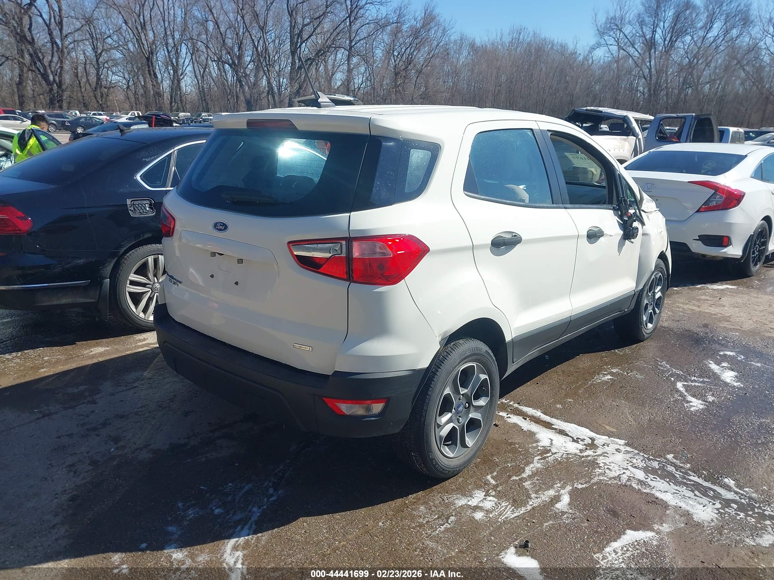 FORD ECOSPORT image 4