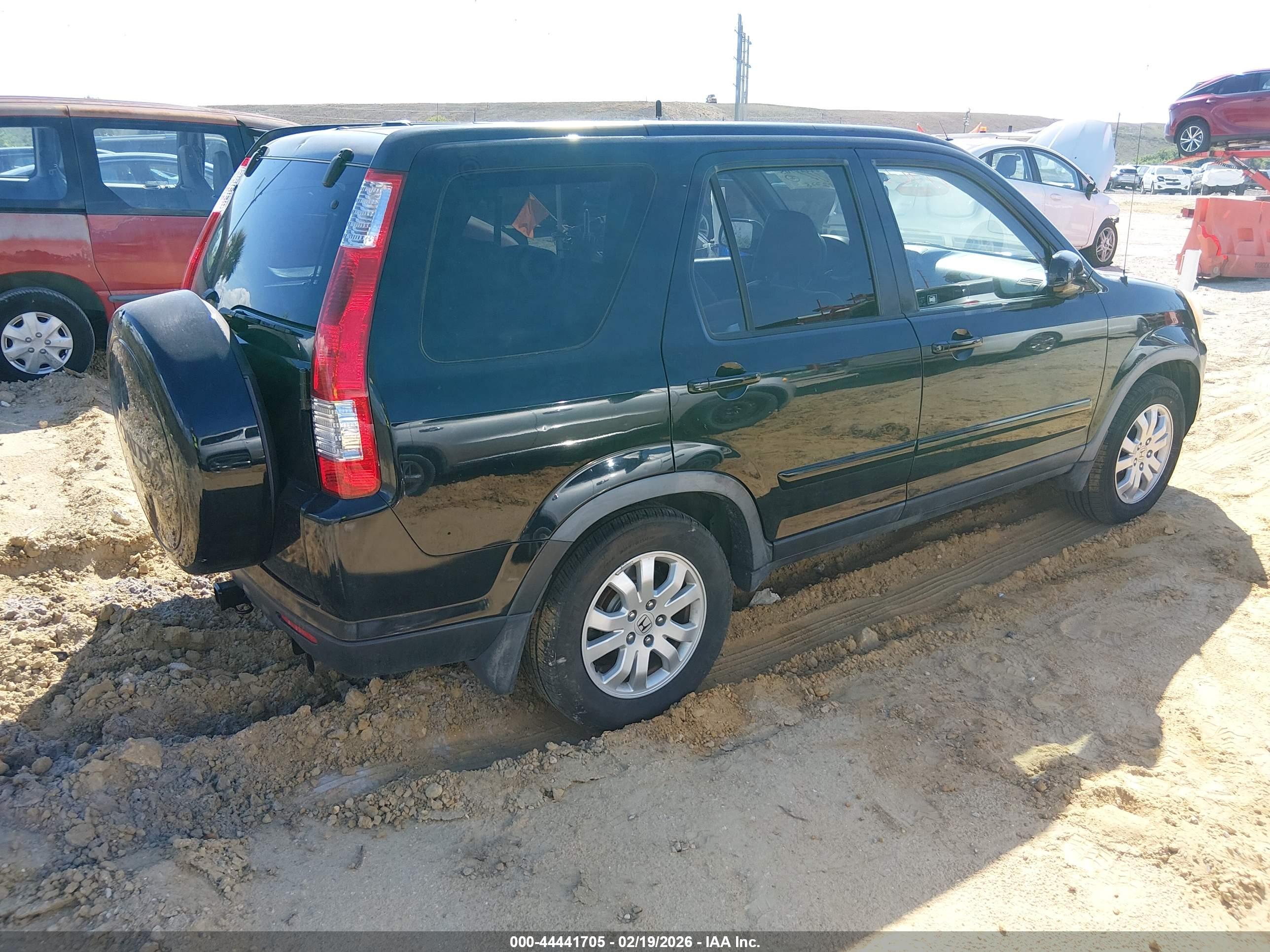 HONDA CR-V image 4