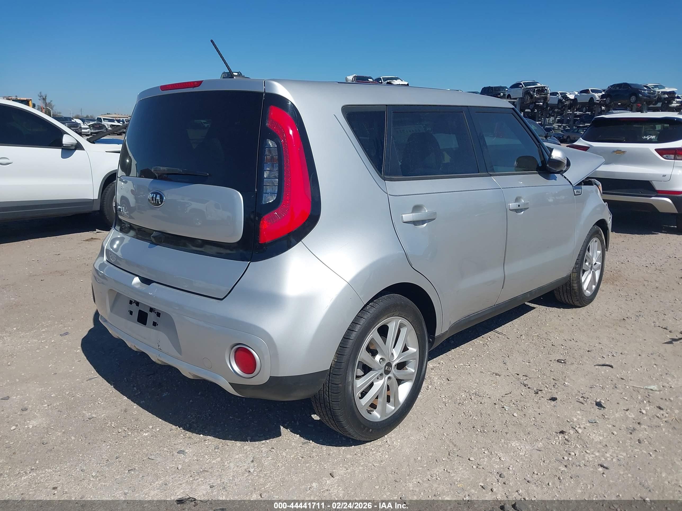 KIA SOUL image 4