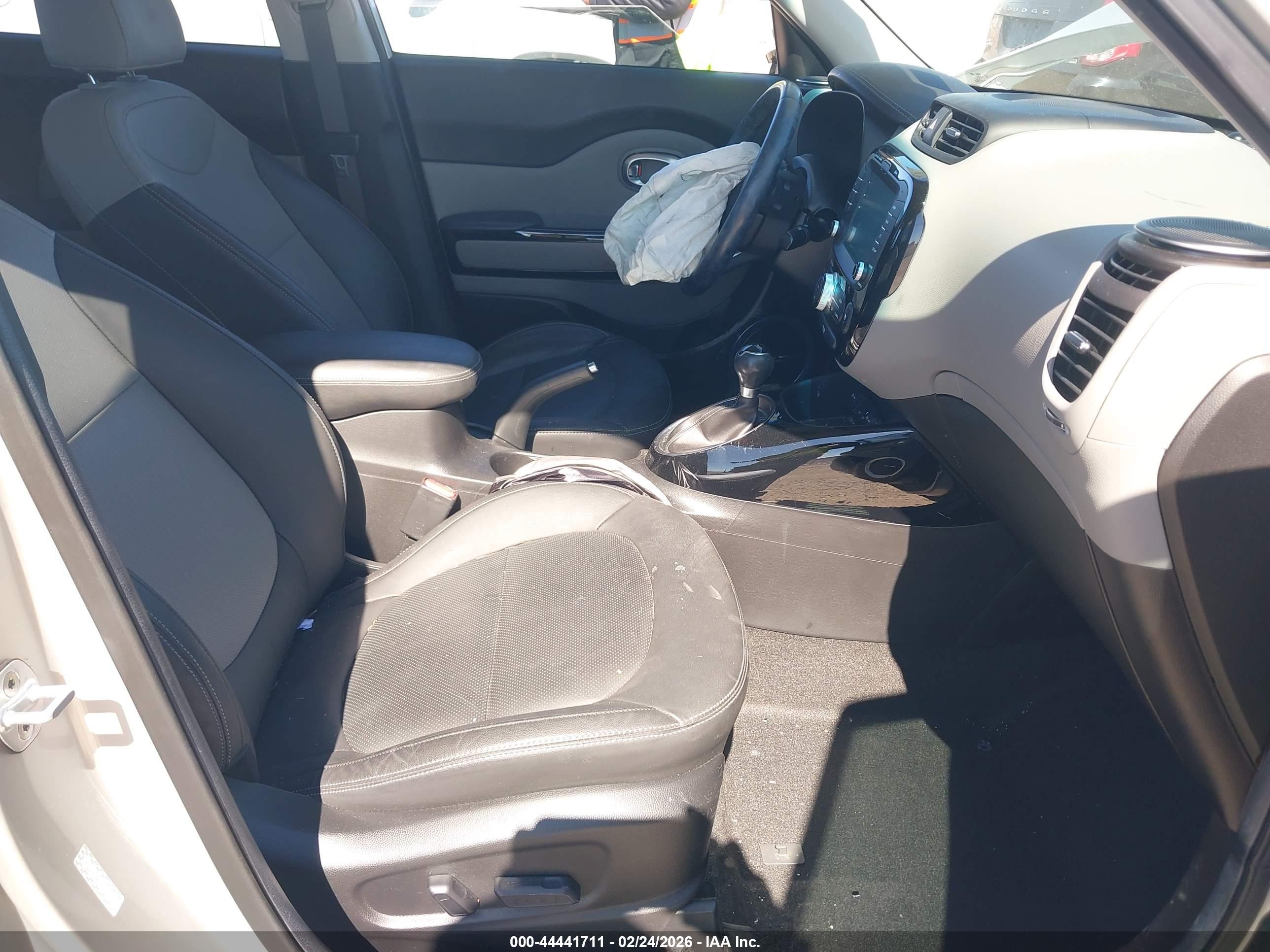 KIA SOUL image 5