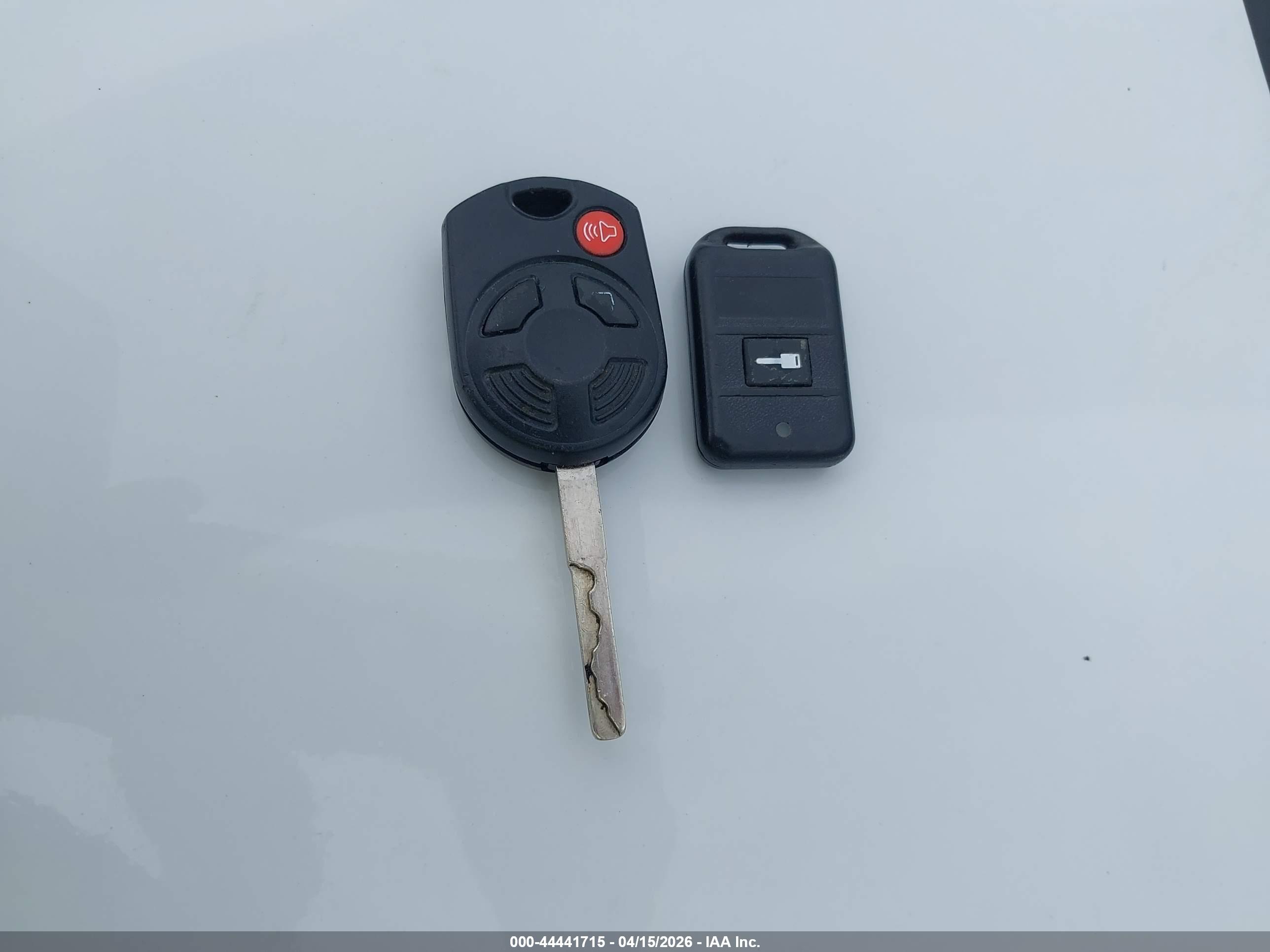FORD ESCAPE image 11