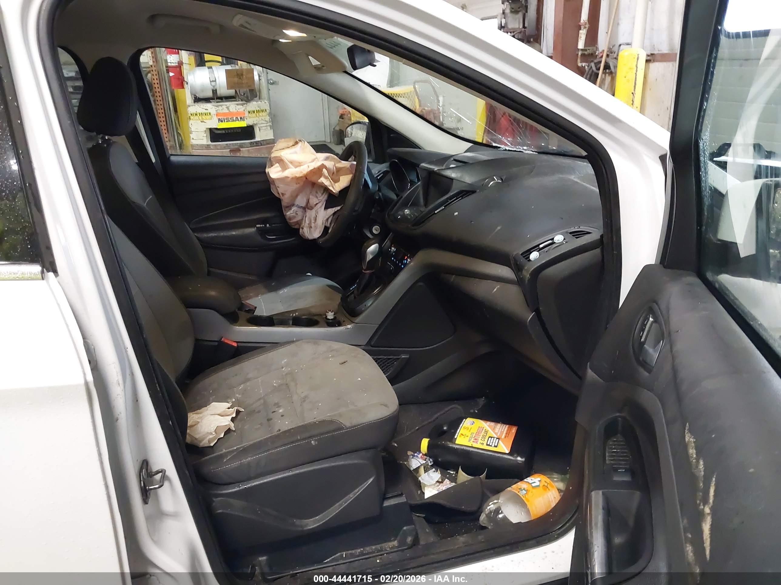 FORD ESCAPE image 5