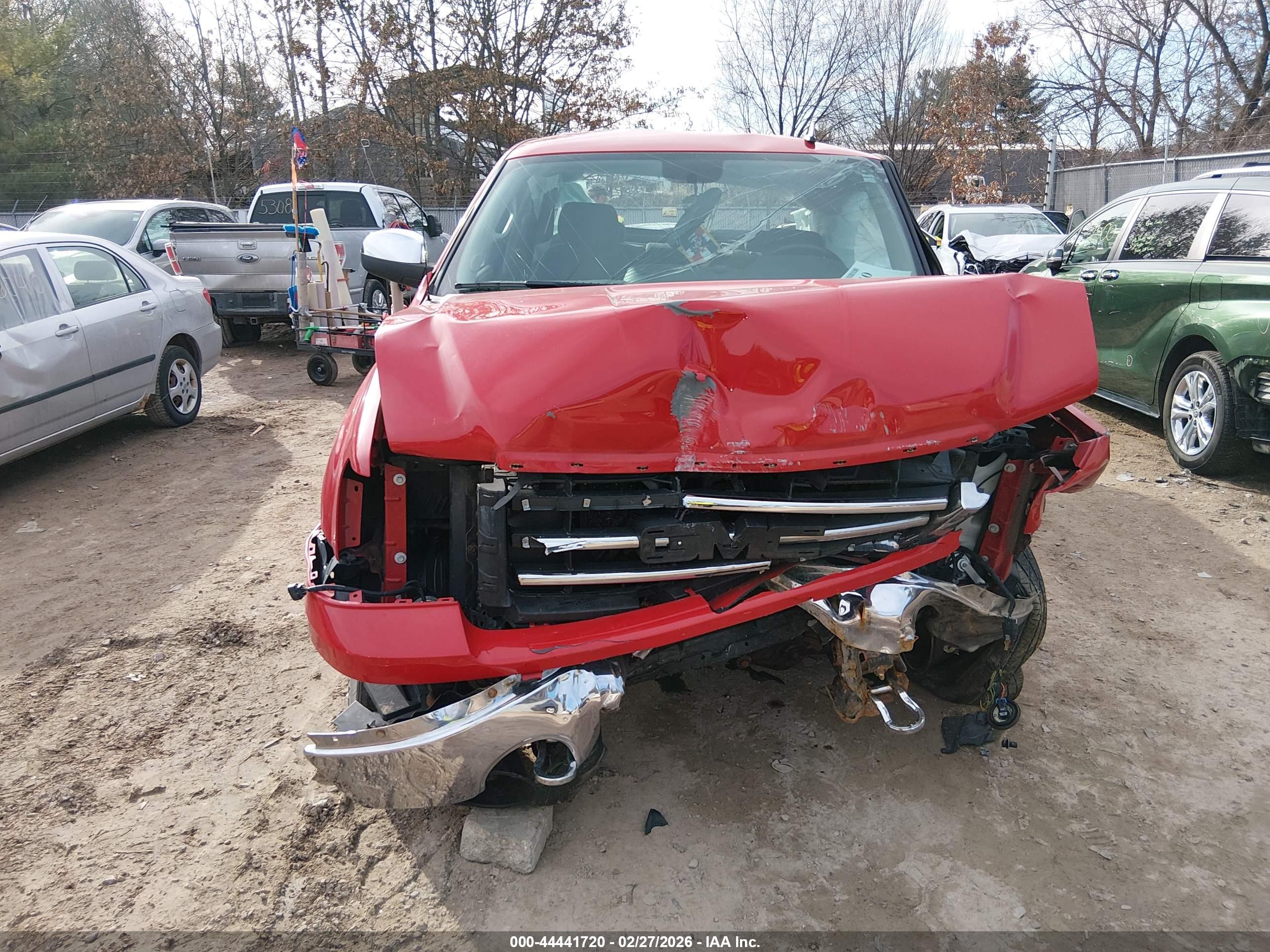 GMC SIERRA image 6
