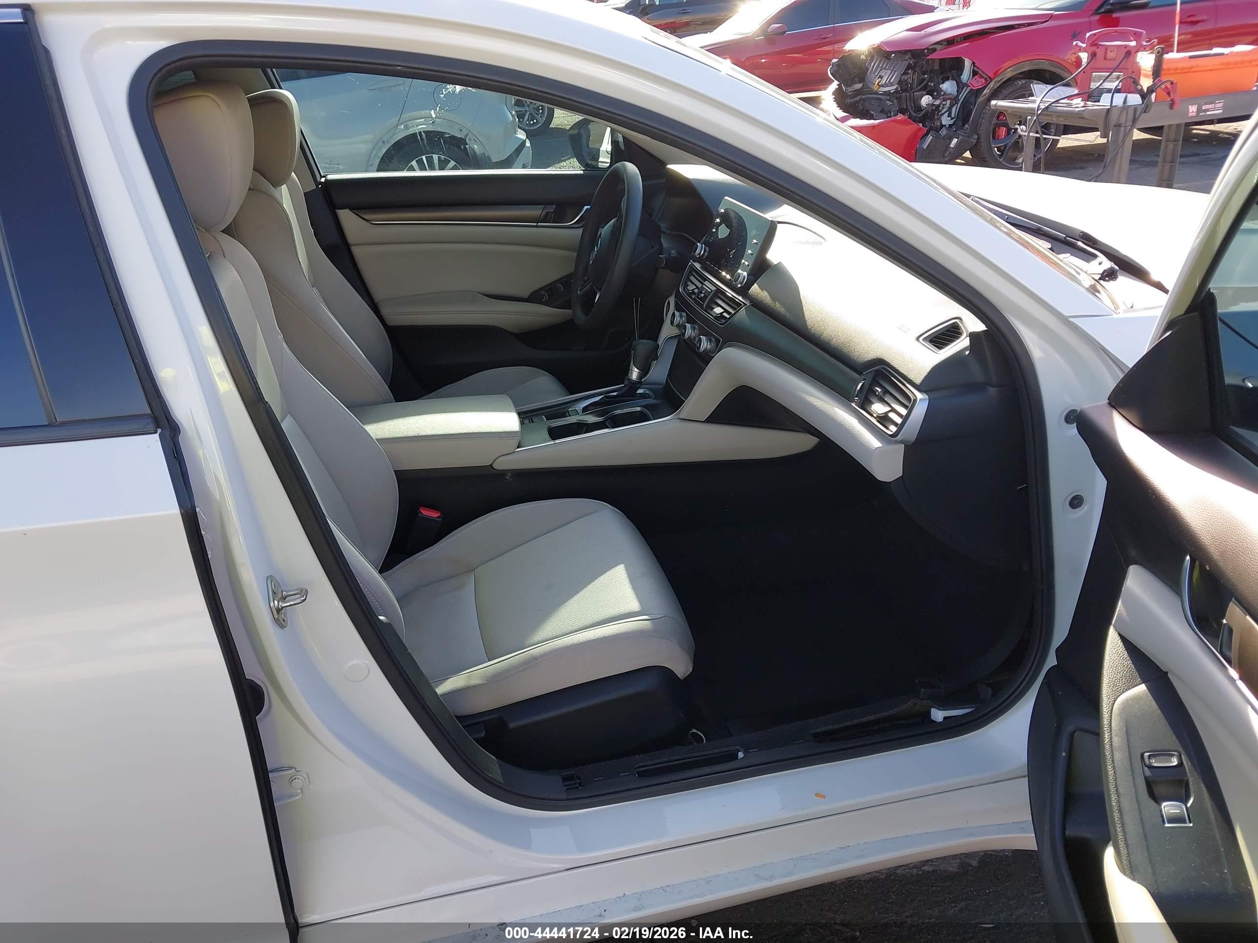HONDA ACCORD image 5