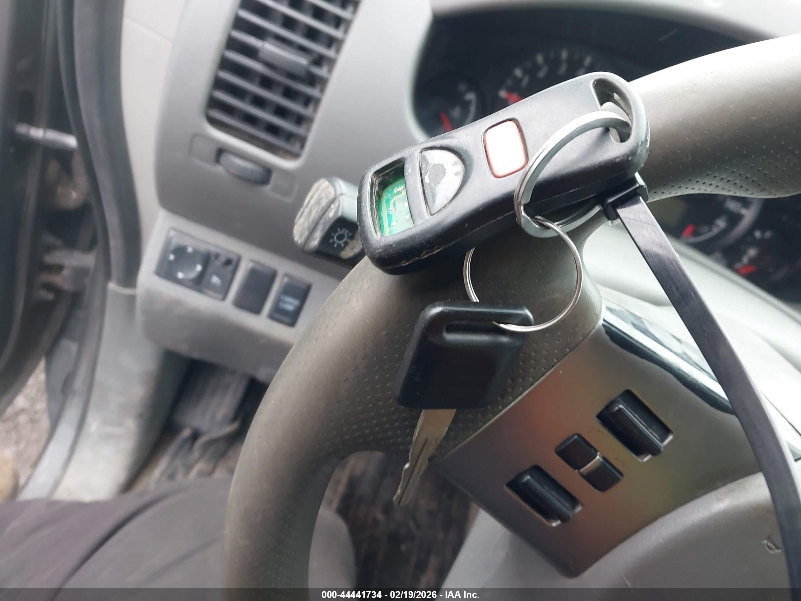 NISSAN FRONTIER image 11