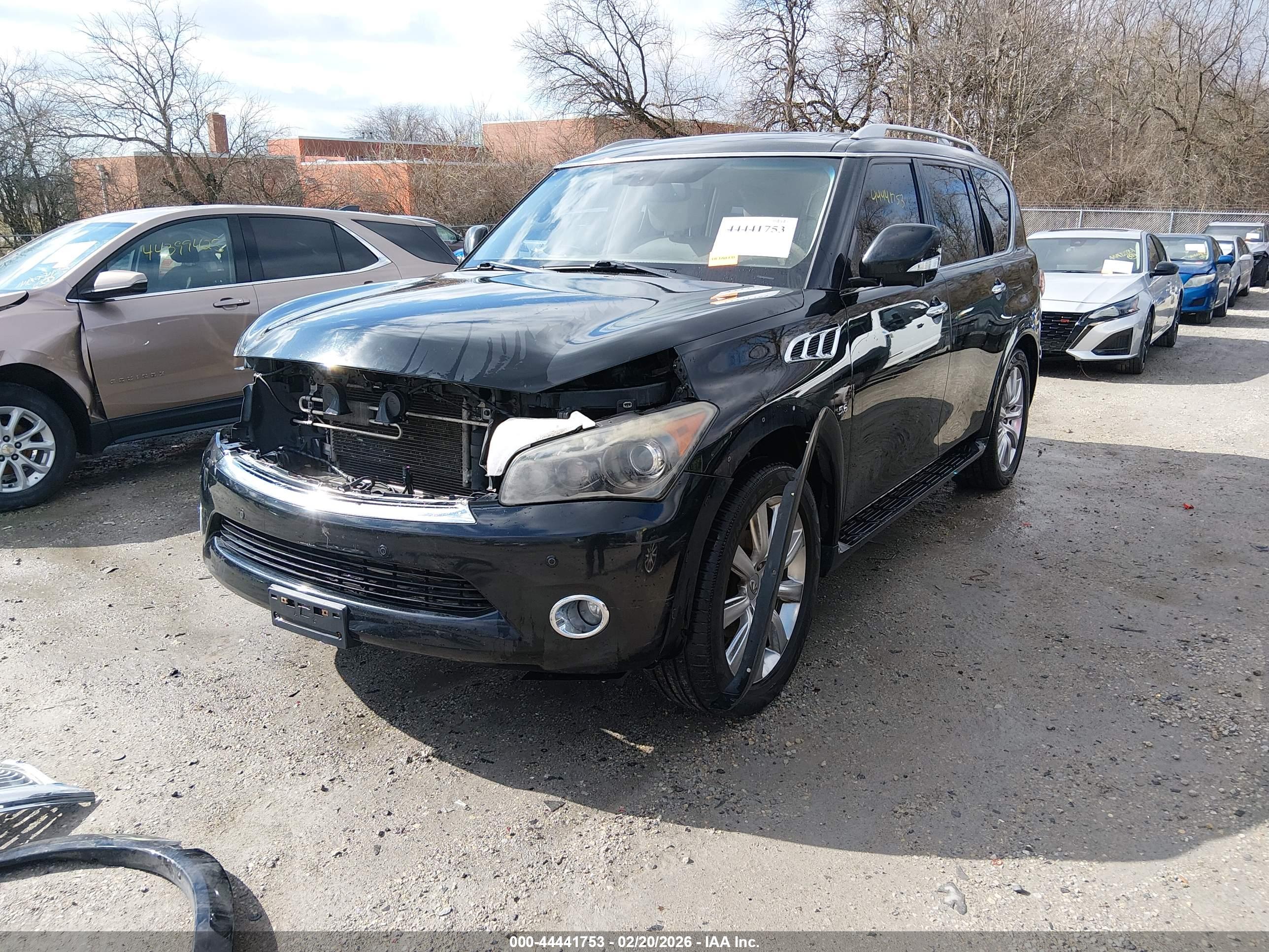 INFINITI QX80 image 2