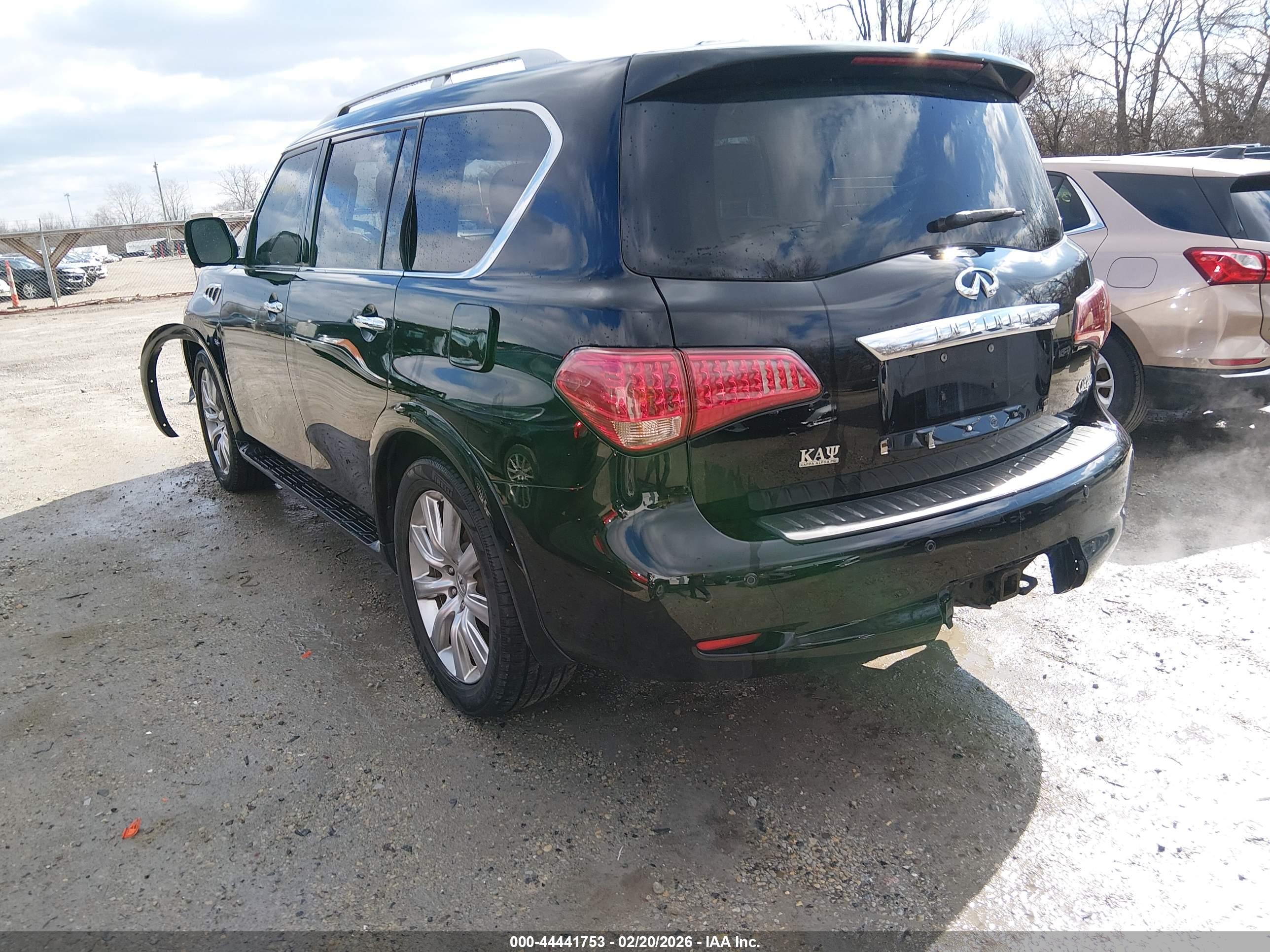 INFINITI QX80 image 3