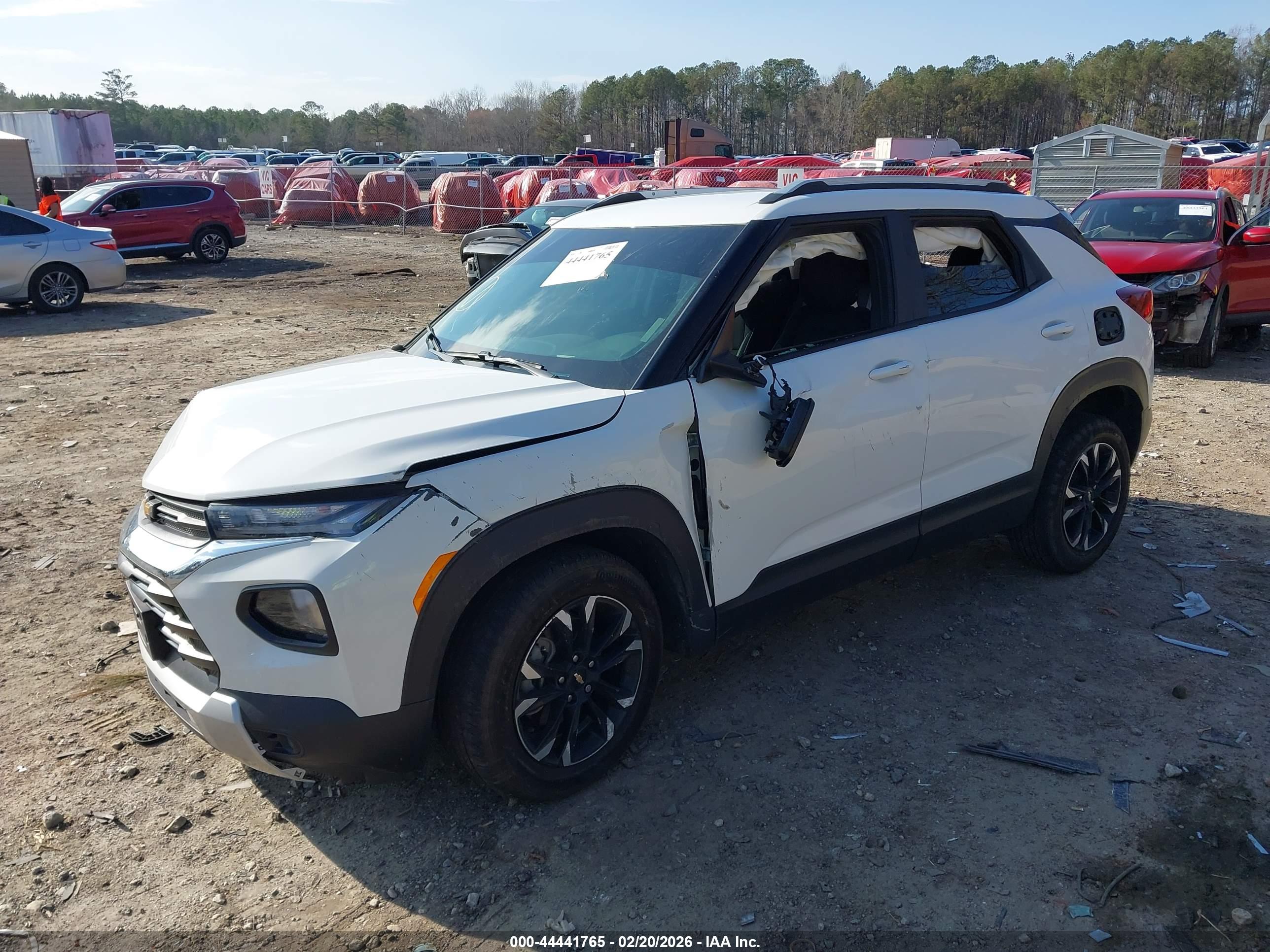 CHEVROLET TRAILBLAZER image 2