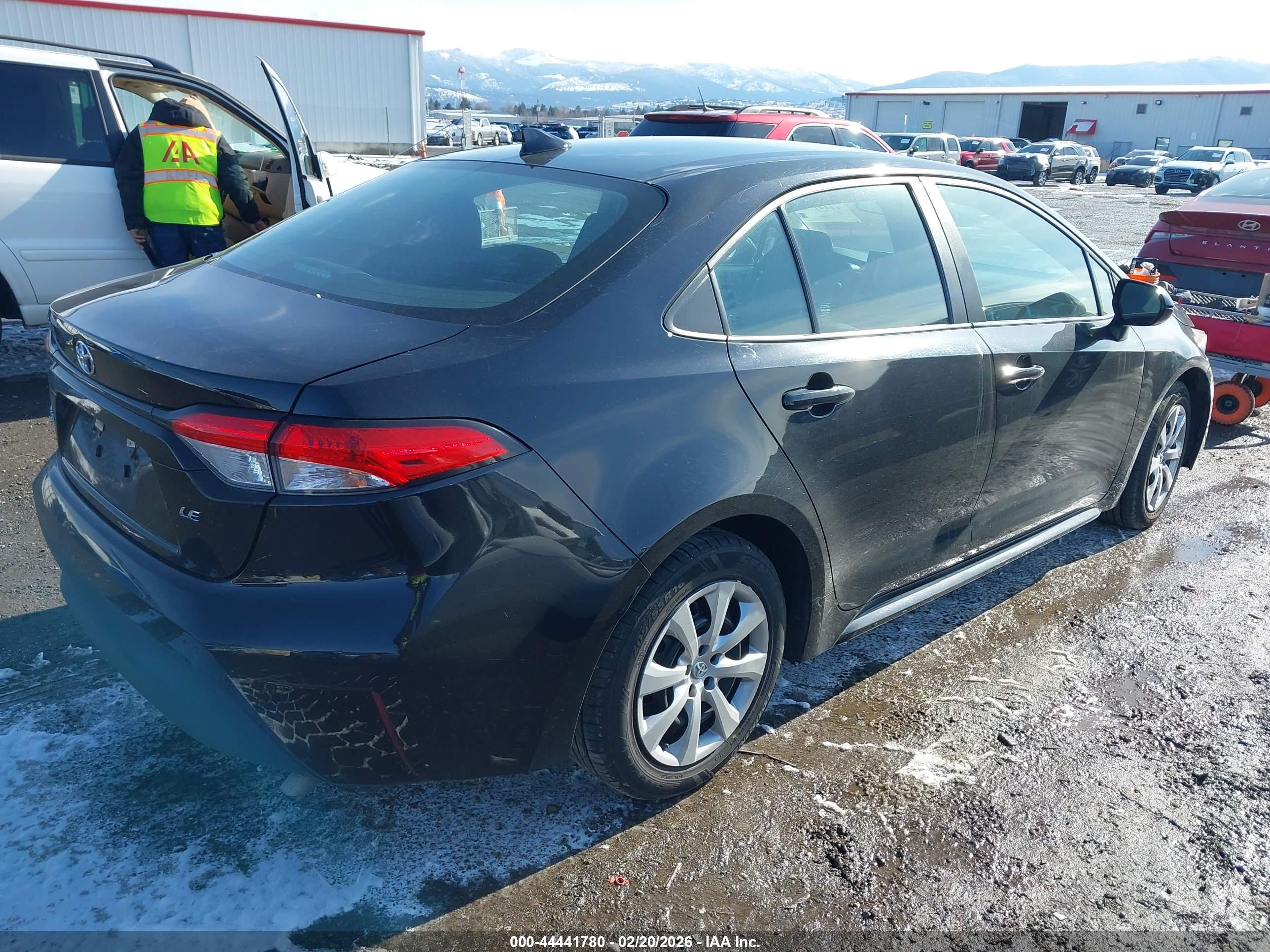 TOYOTA COROLLA image 4