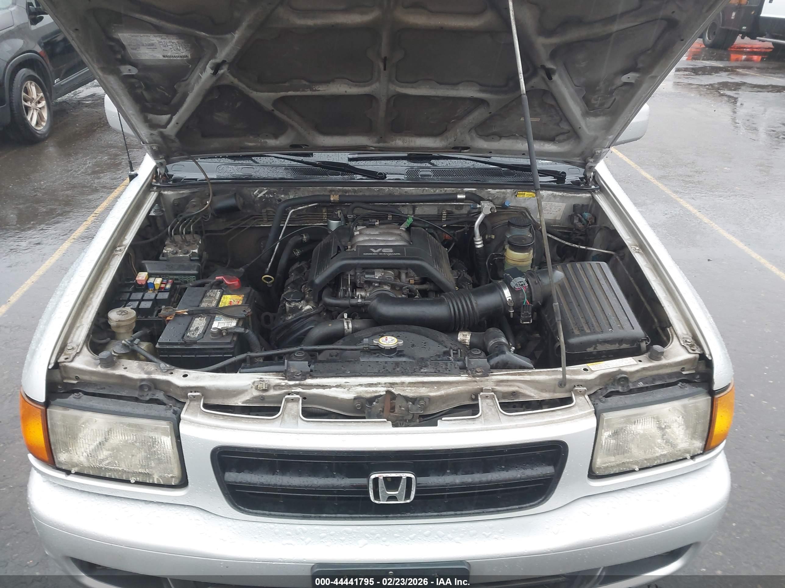 HONDA PASSPORT image 10