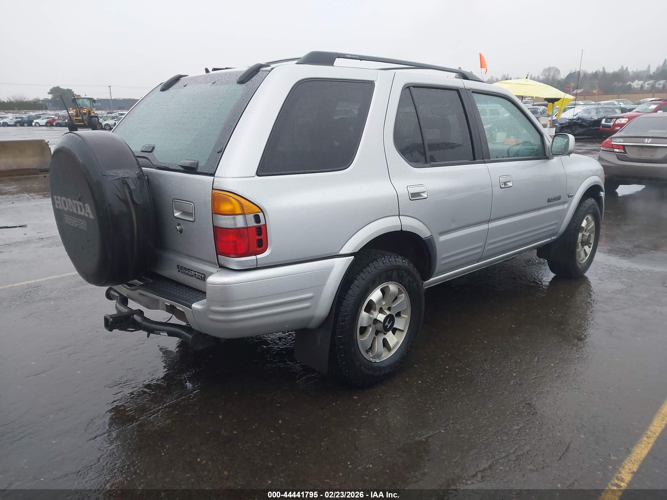 HONDA PASSPORT image 4