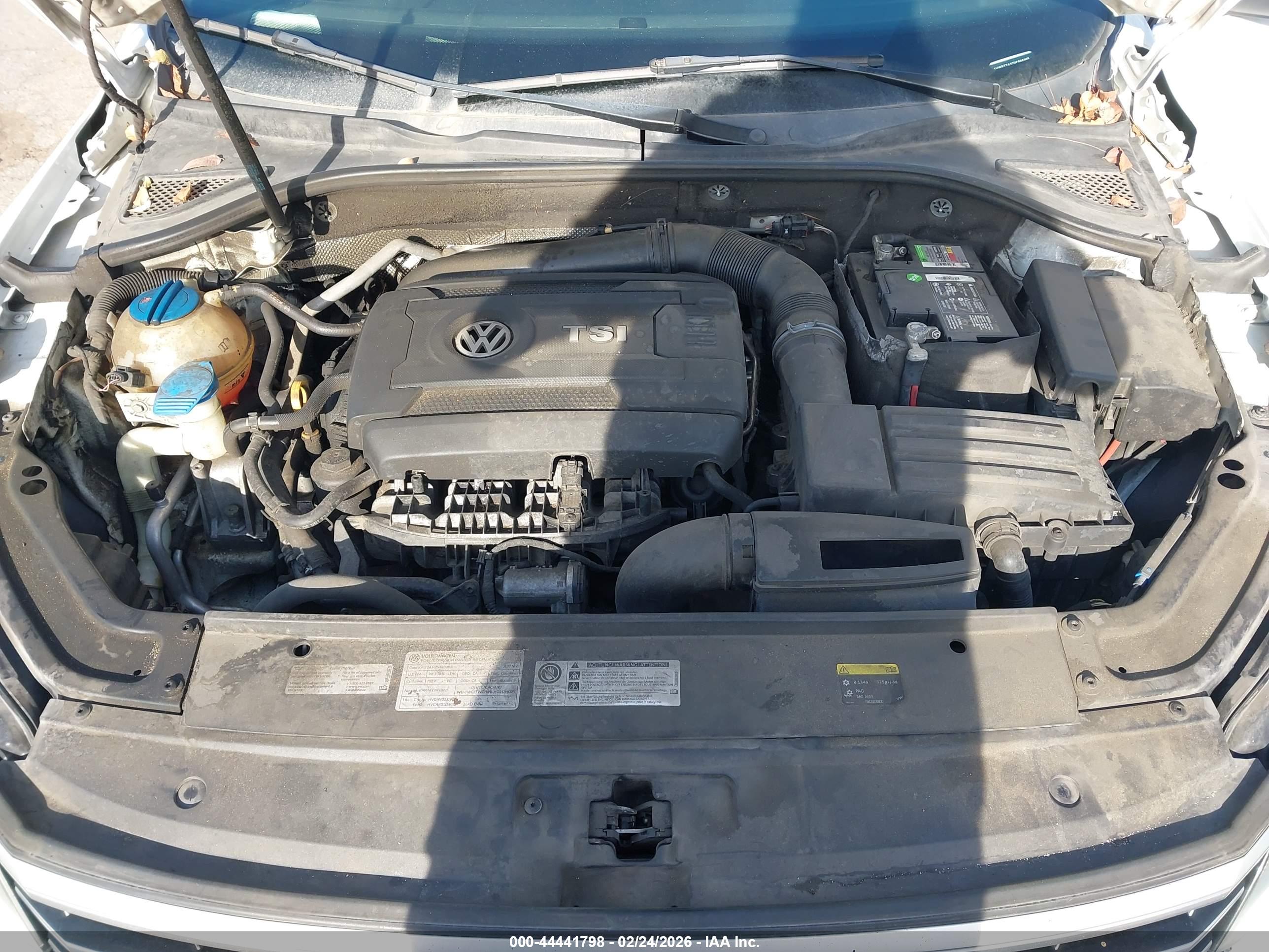 VOLKSWAGEN PASSAT image 10
