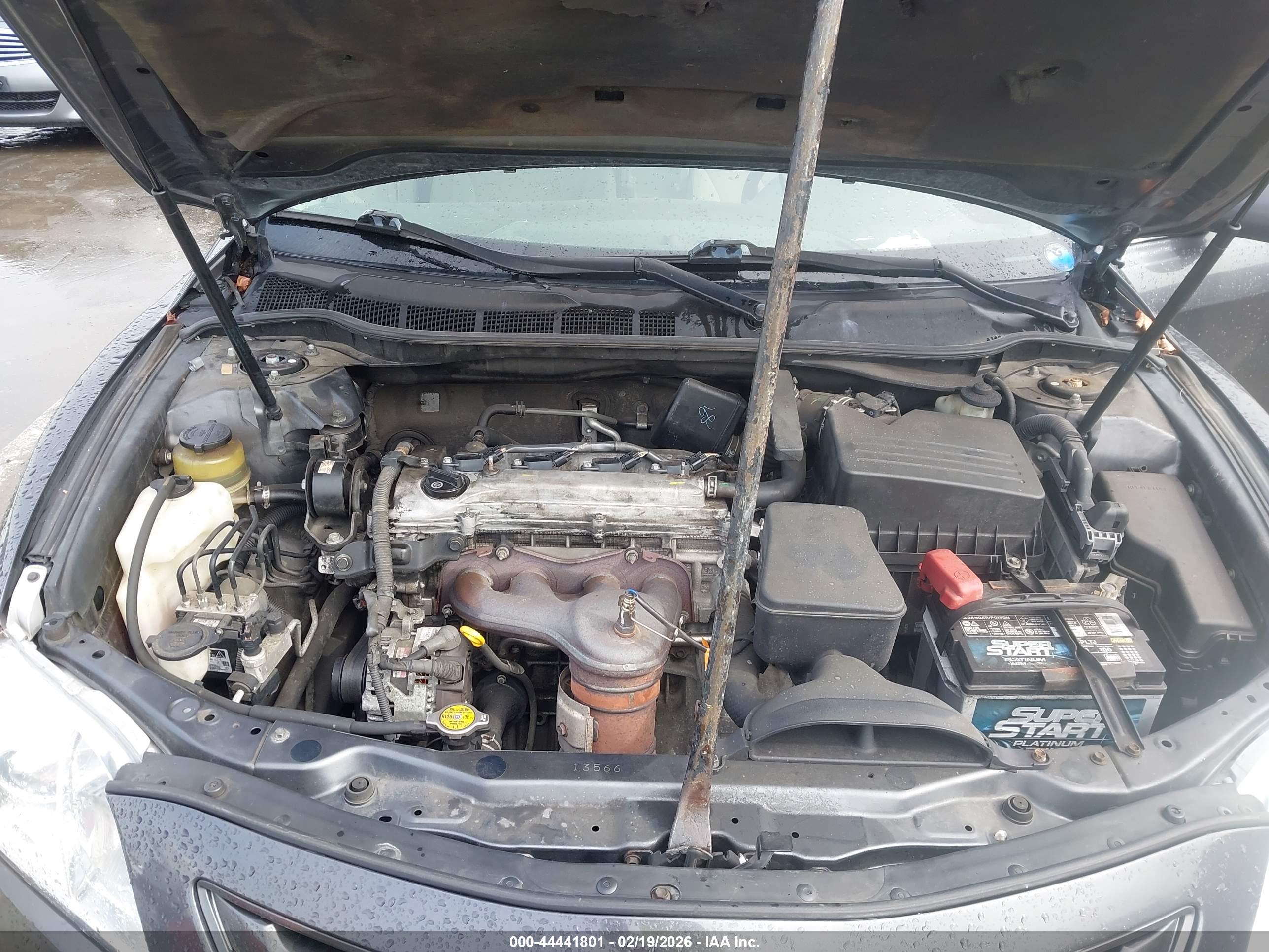 TOYOTA CAMRY image 10