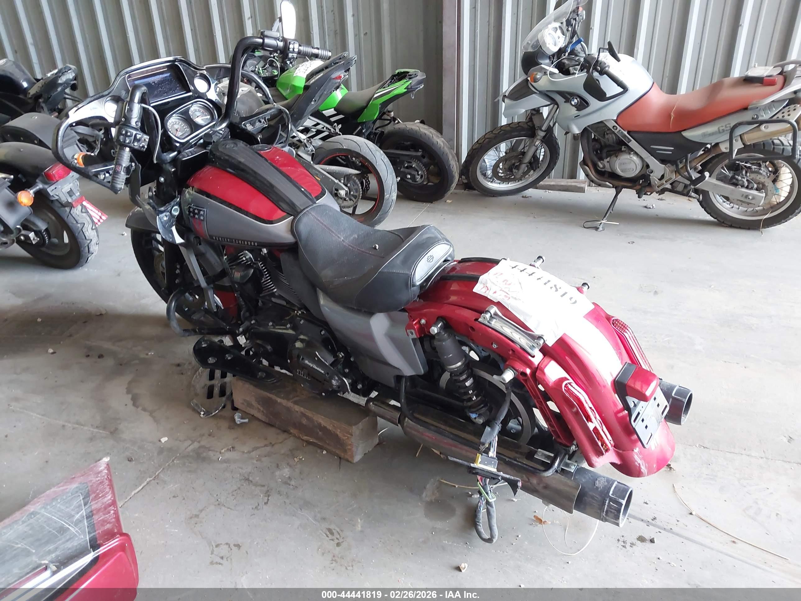 HARLEY-DAVIDSON FLTRXSE image 3