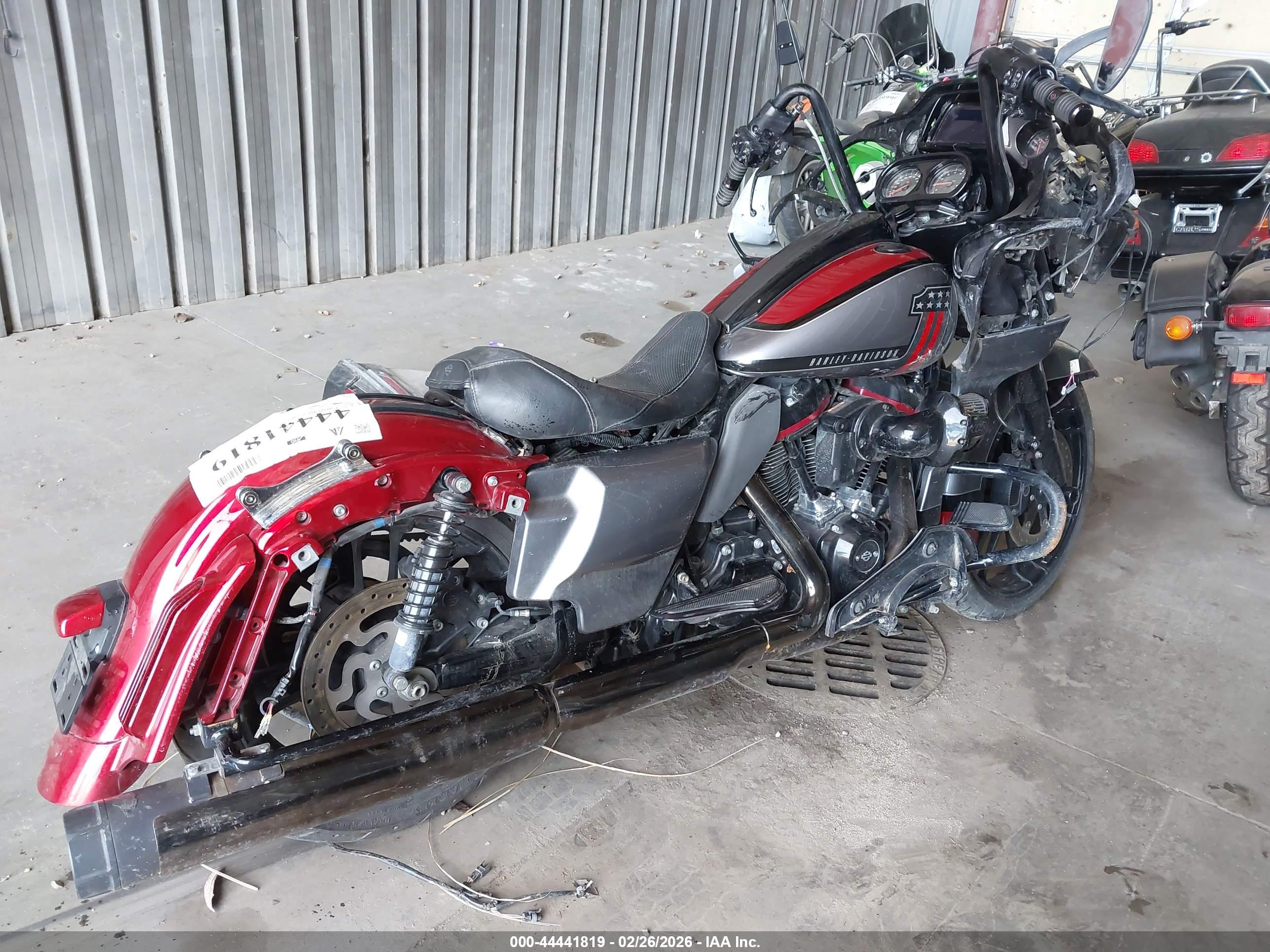 HARLEY-DAVIDSON FLTRXSE image 4