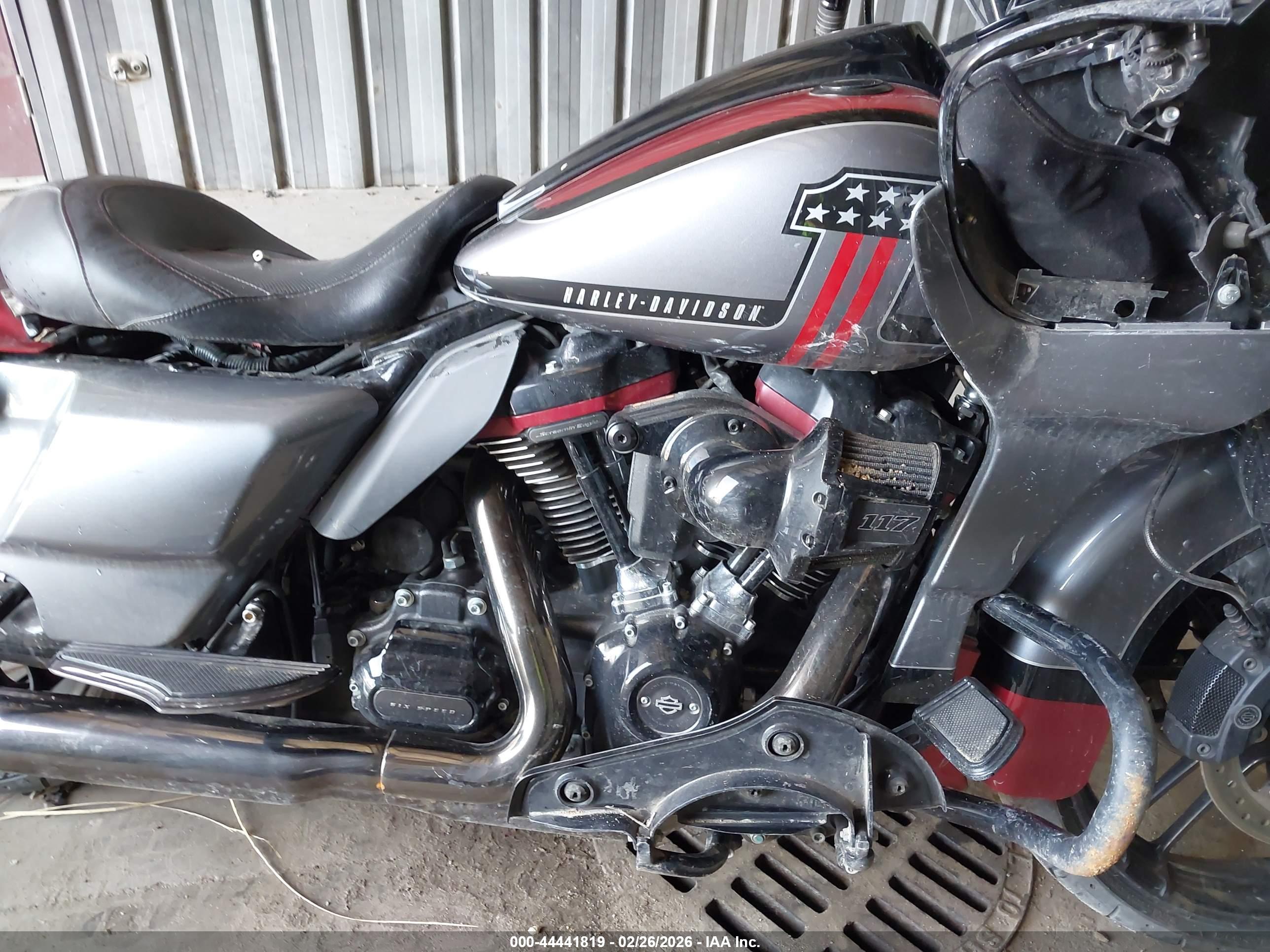 HARLEY-DAVIDSON FLTRXSE image 8