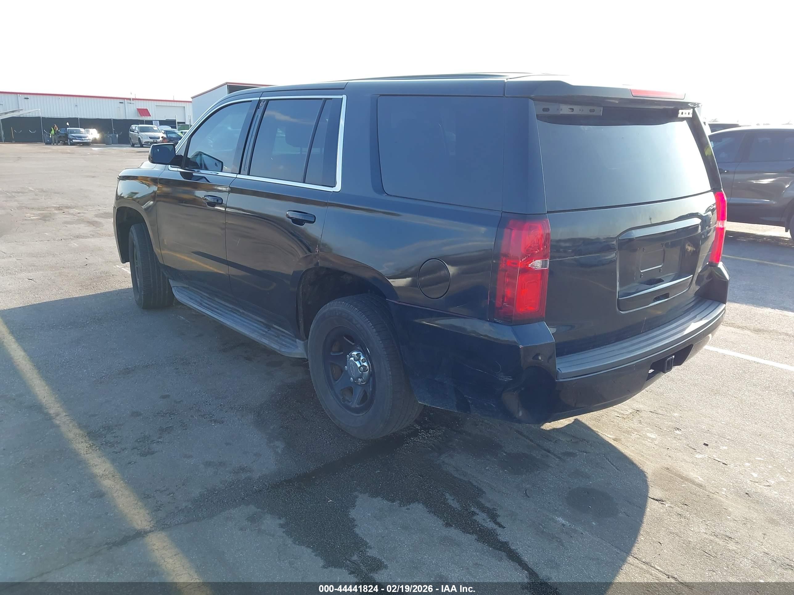 CHEVROLET TAHOE image 3