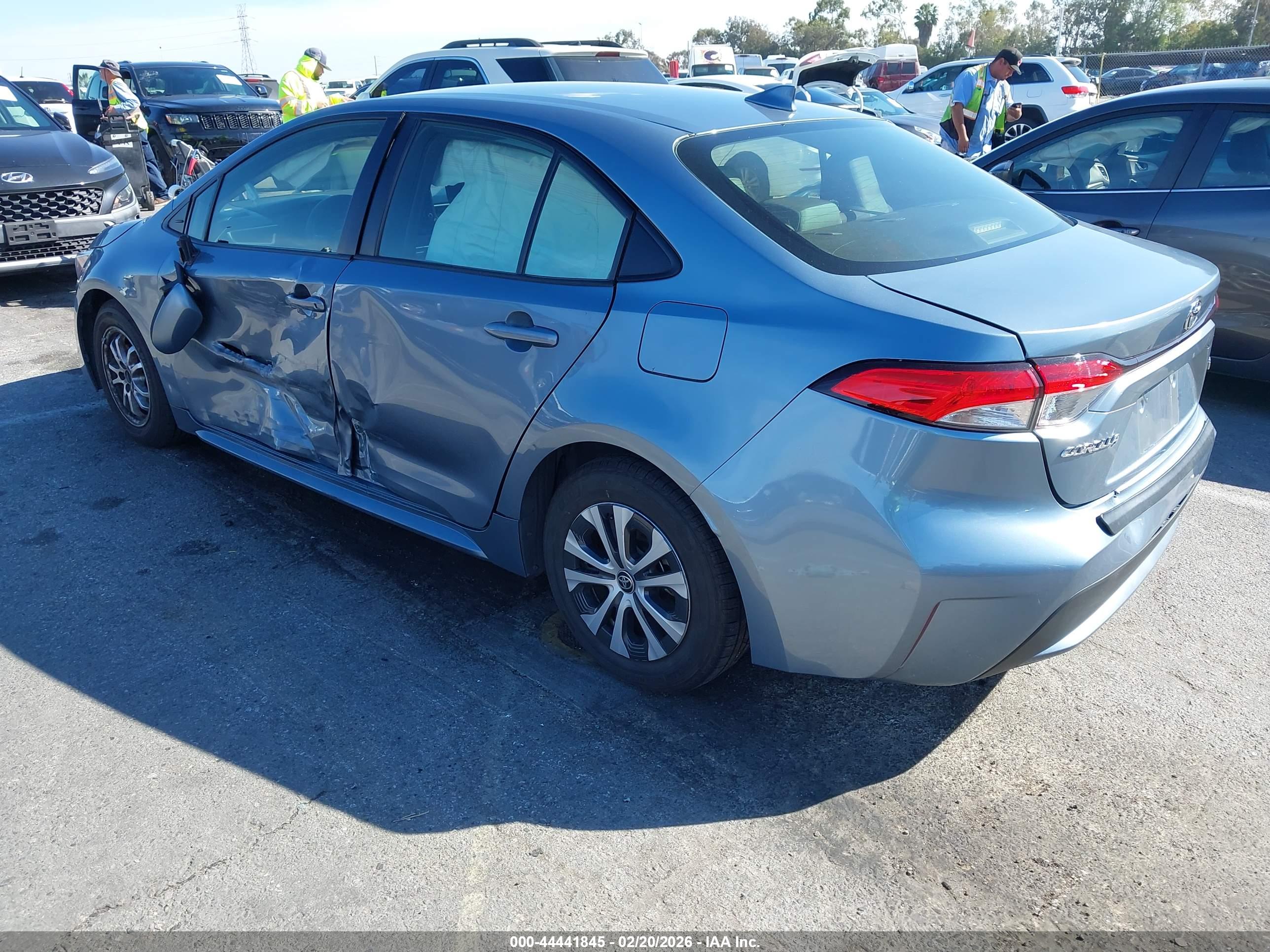 TOYOTA COROLLA image 3