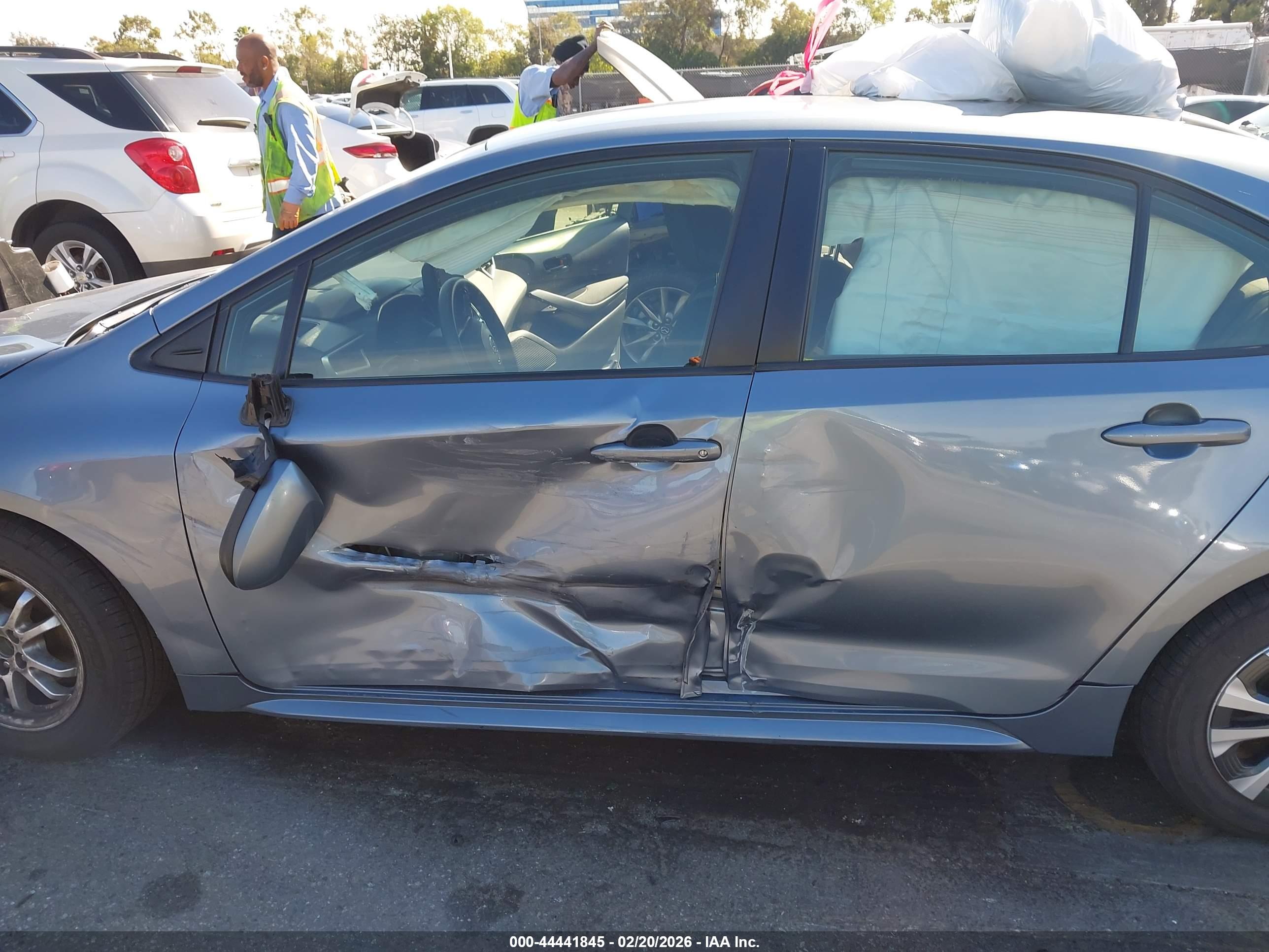 TOYOTA COROLLA image 6