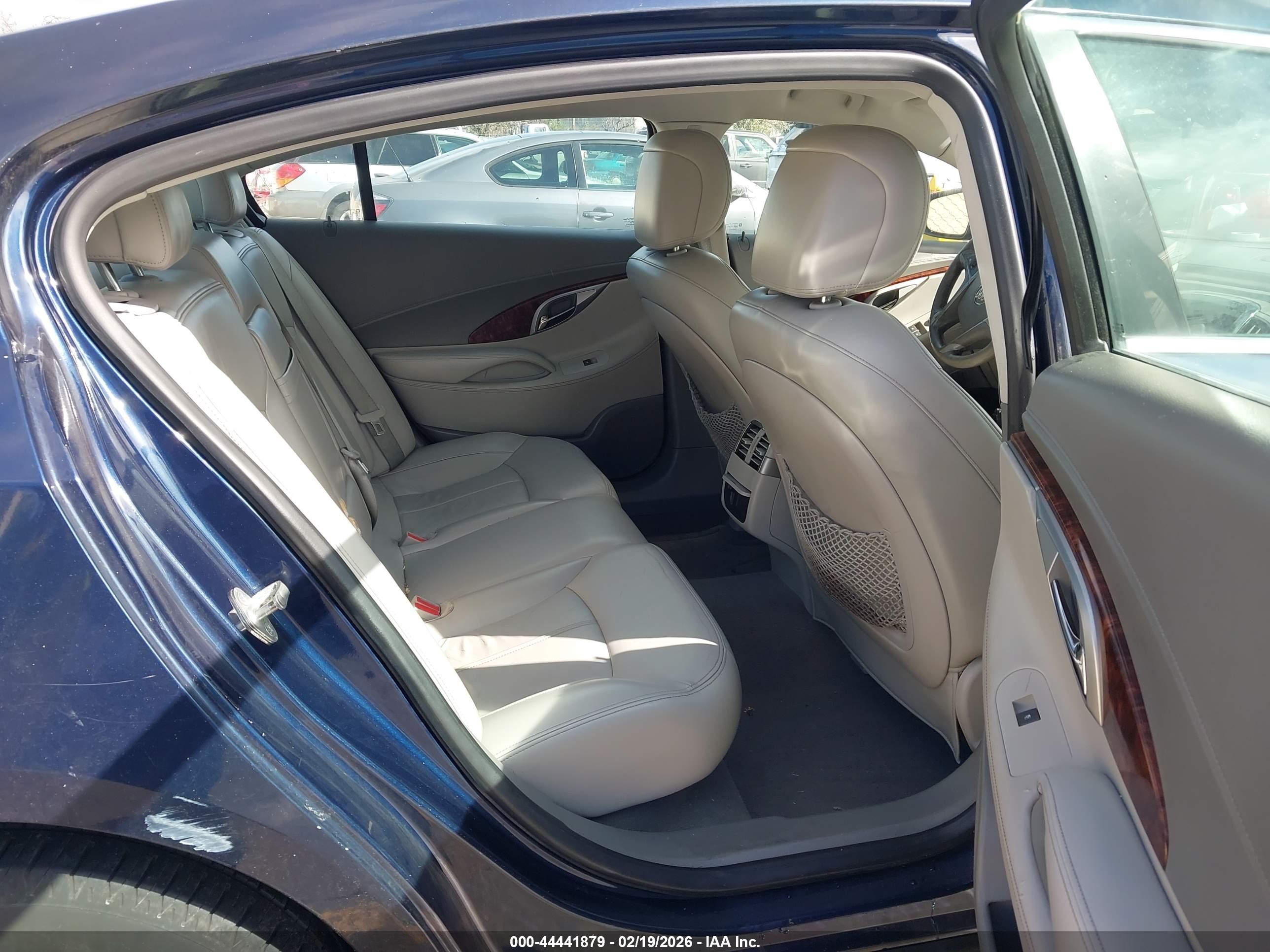 BUICK LACROSSE image 8