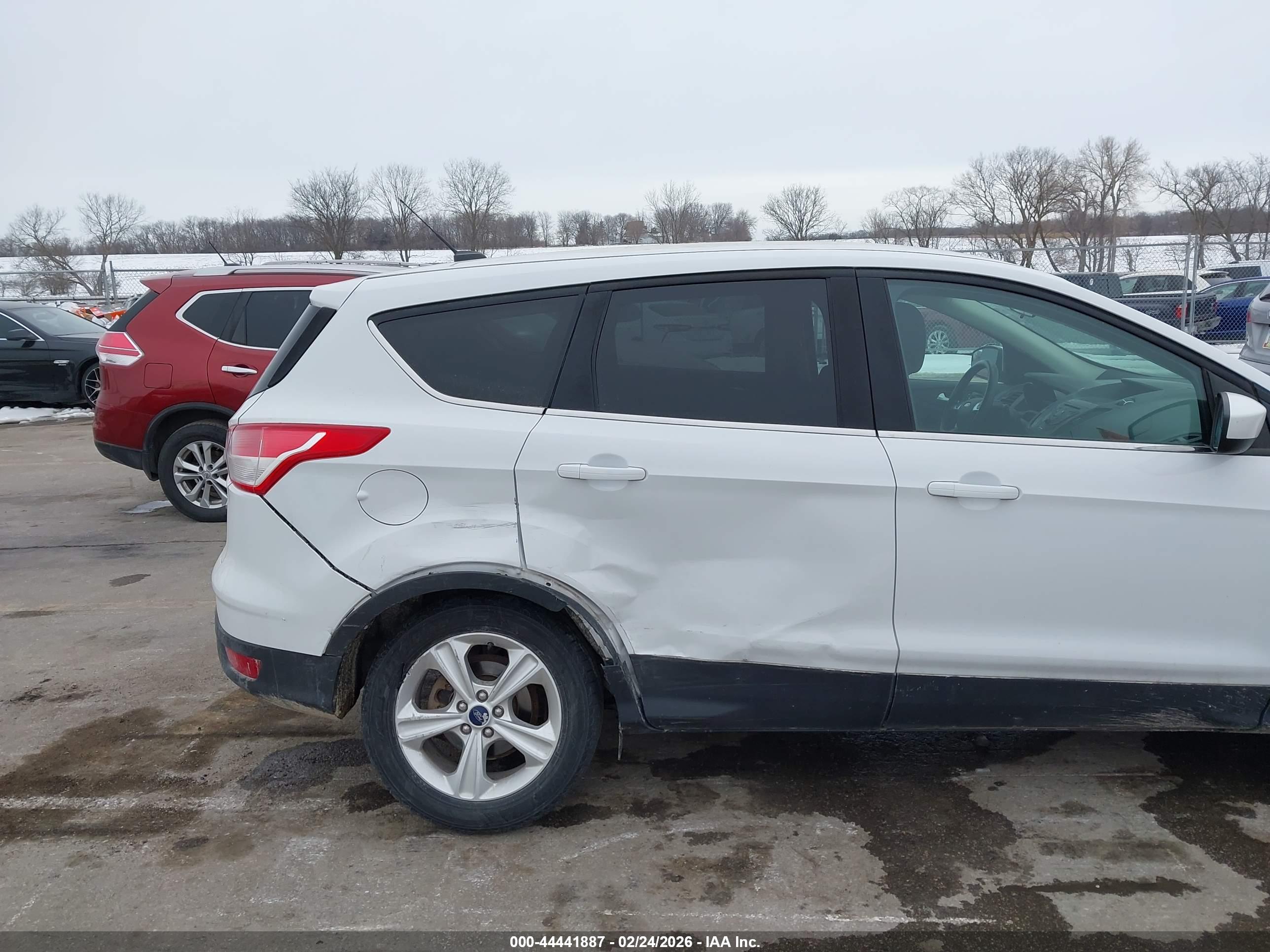 FORD ESCAPE image 6