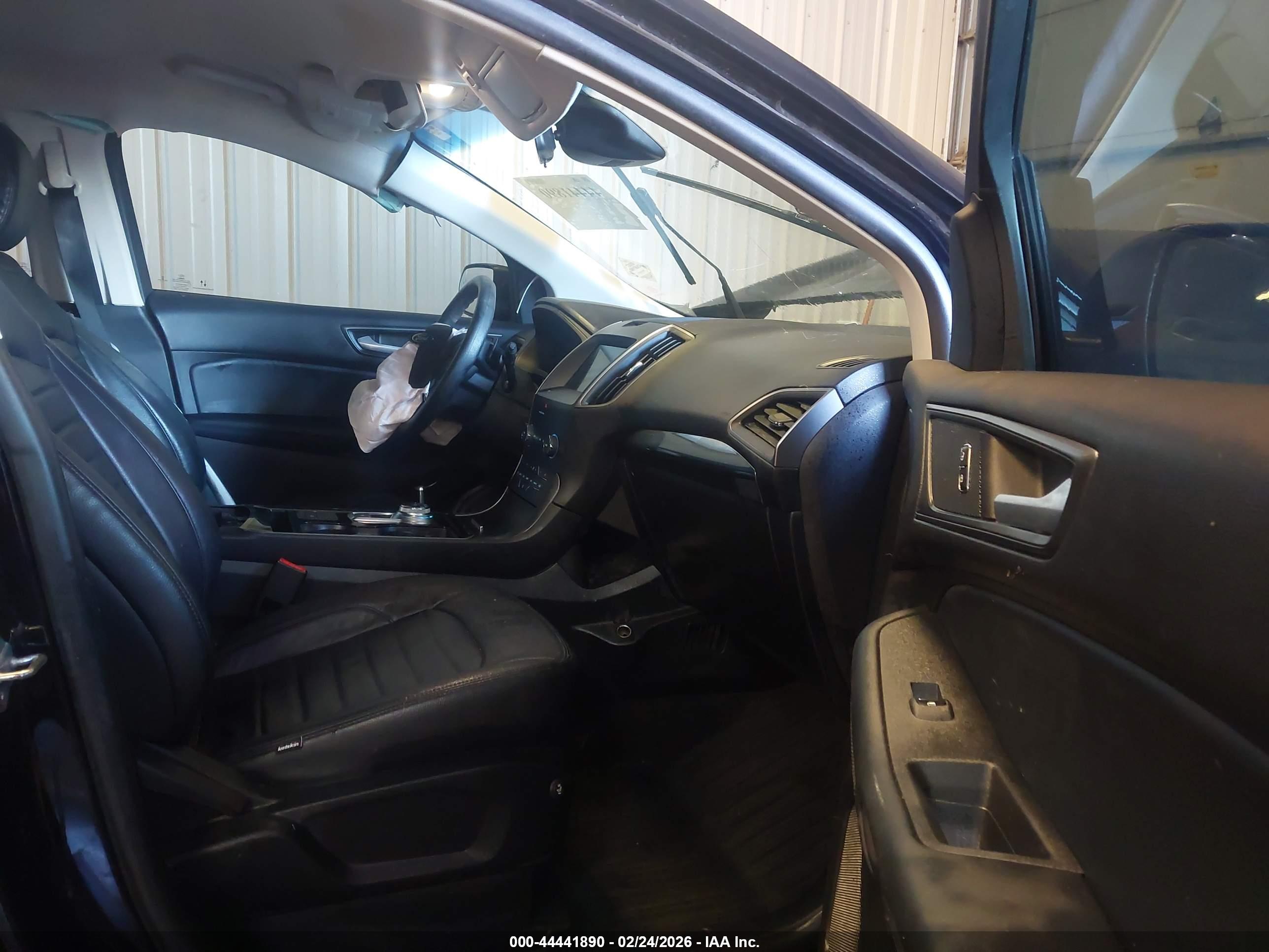 FORD EDGE image 5