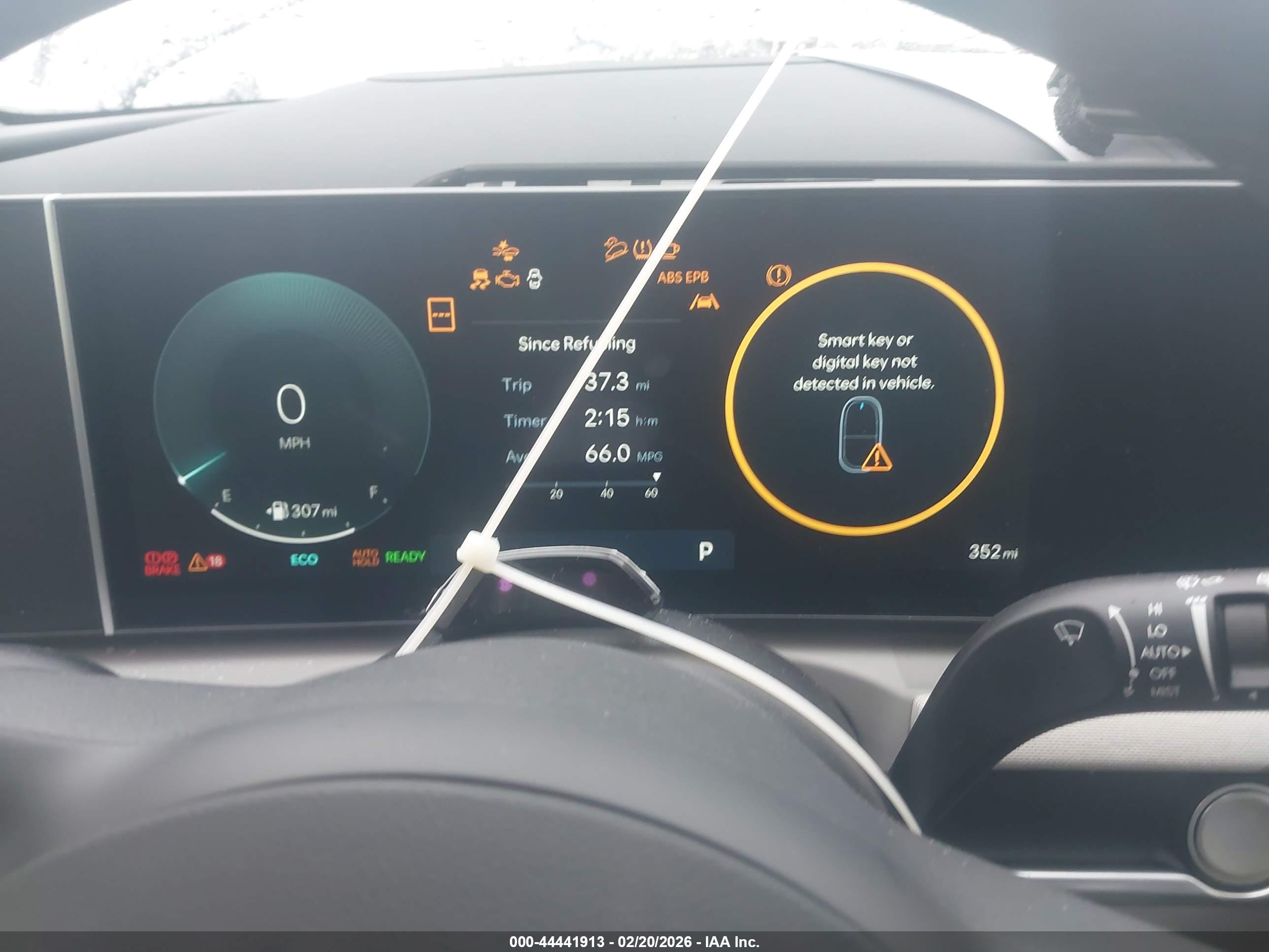 HYUNDAI TUCSON image 7