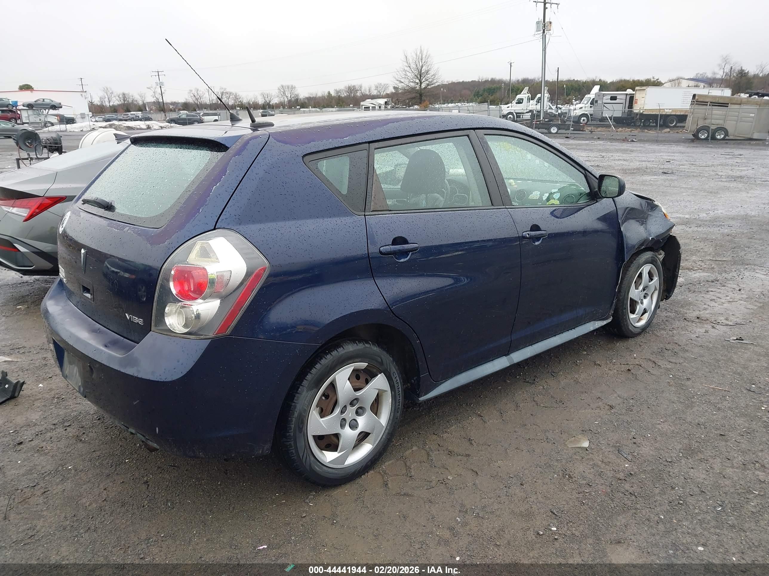 PONTIAC VIBE image 4