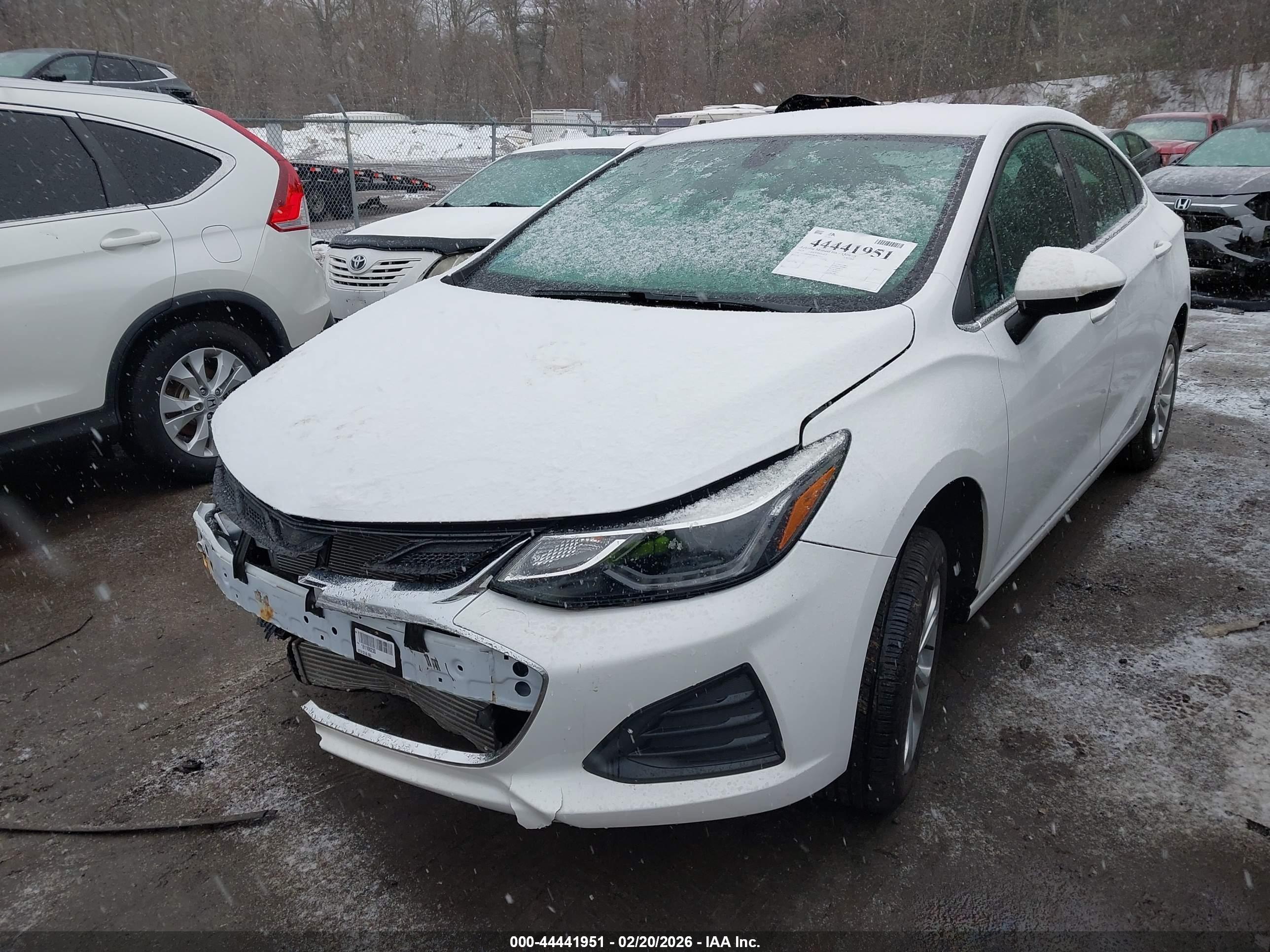 CHEVROLET CRUZE image 2