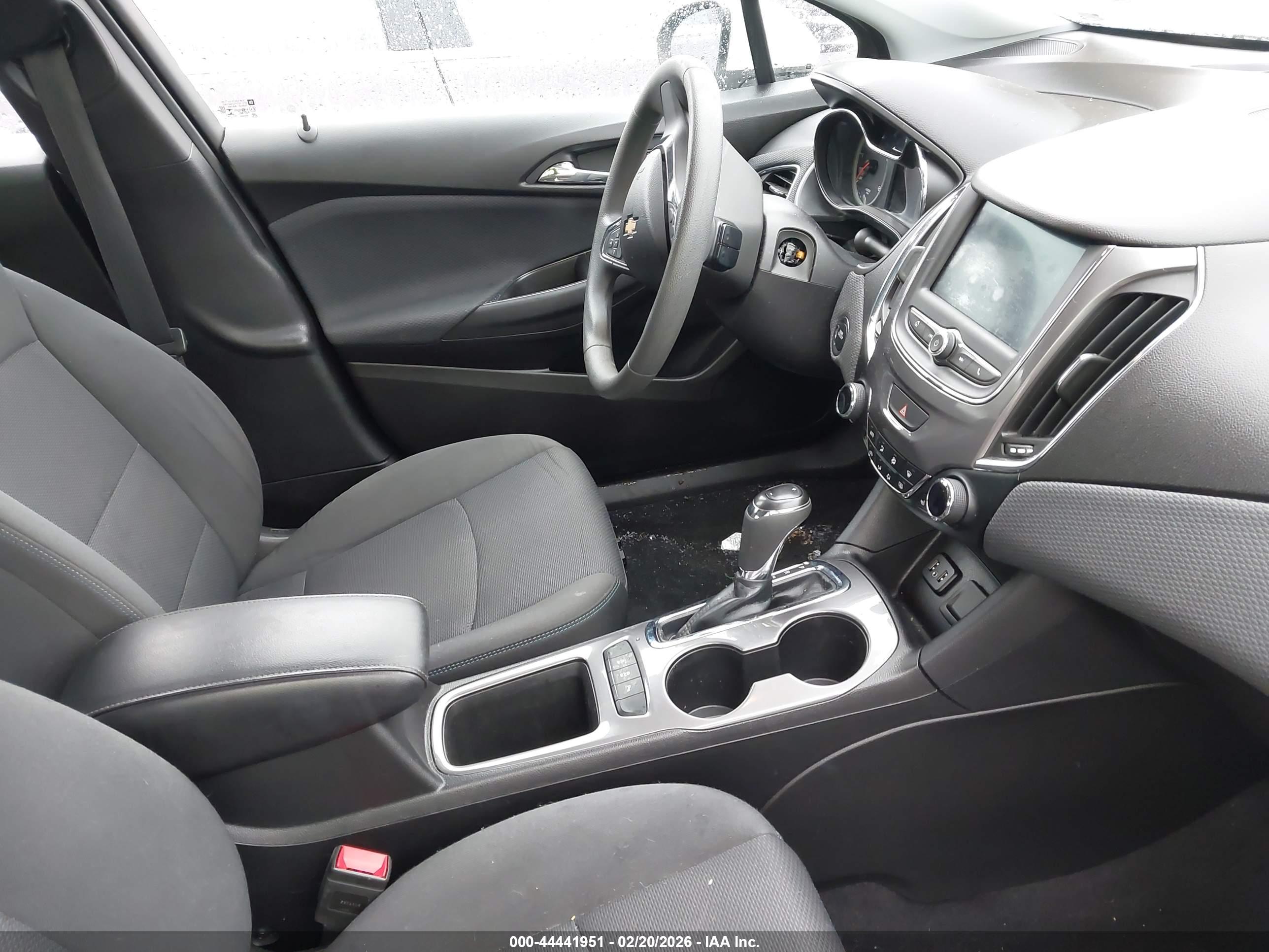 CHEVROLET CRUZE image 5