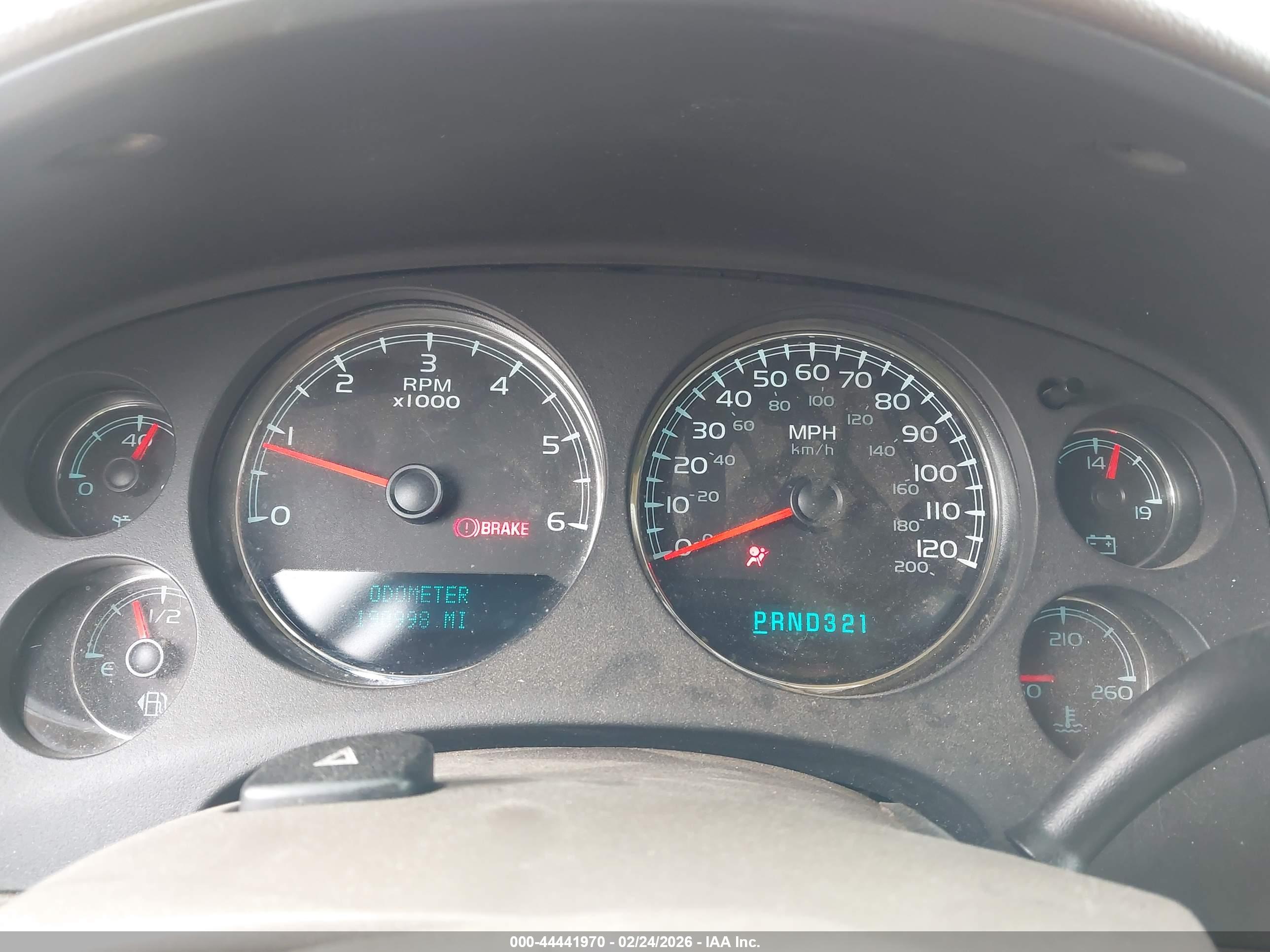 GMC YUKON image 7