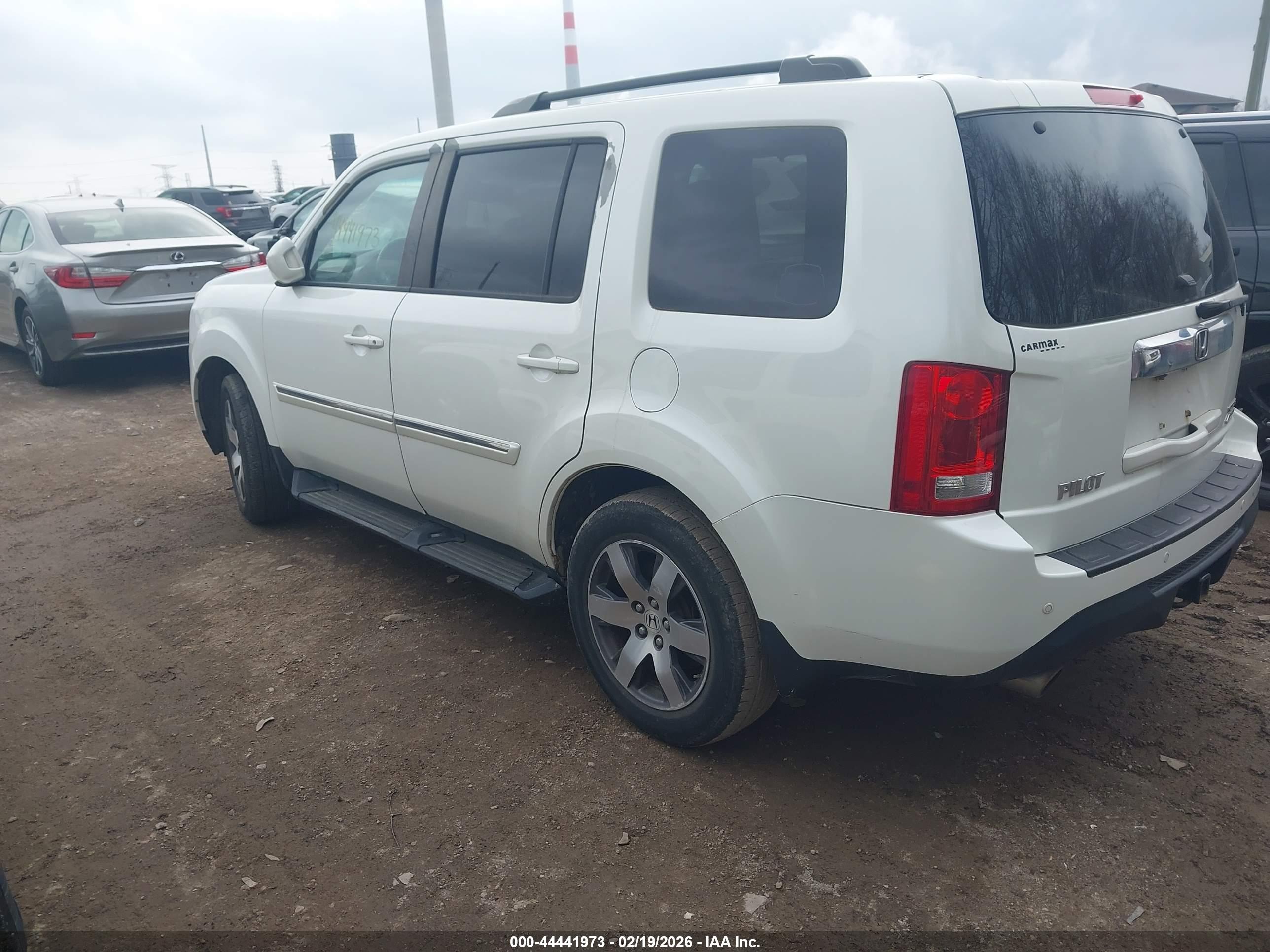 HONDA PILOT image 3