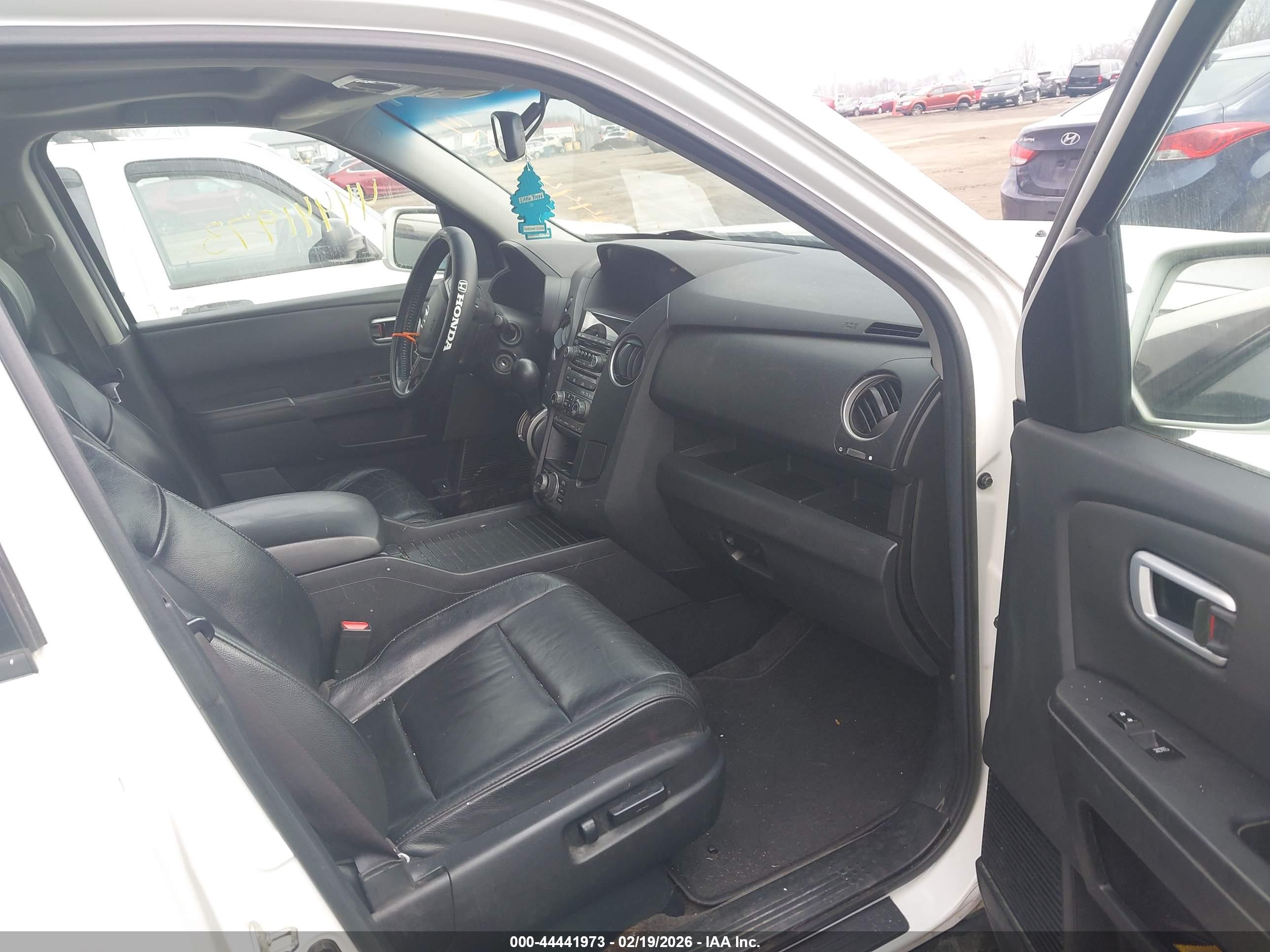HONDA PILOT image 5