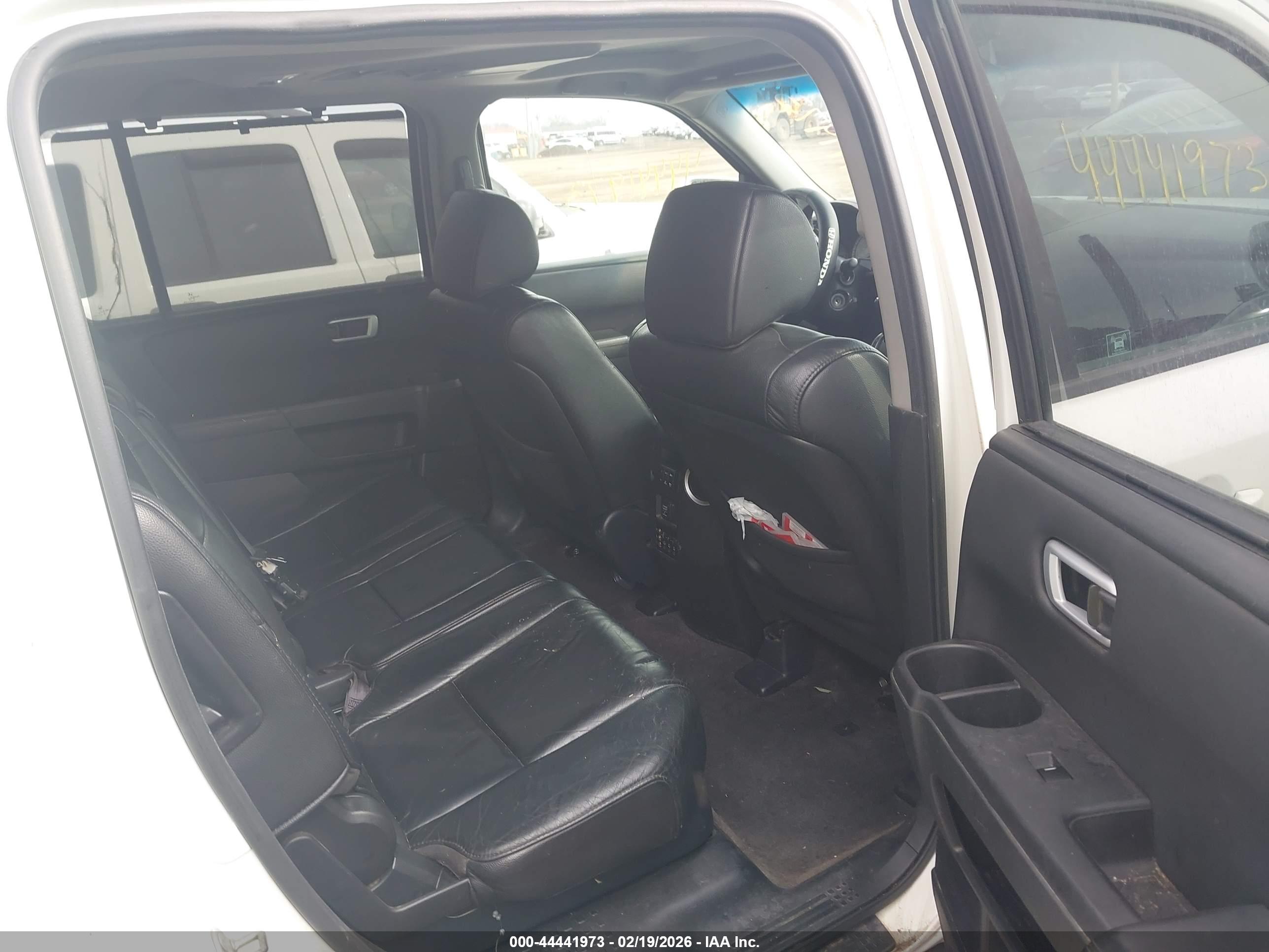 HONDA PILOT image 8