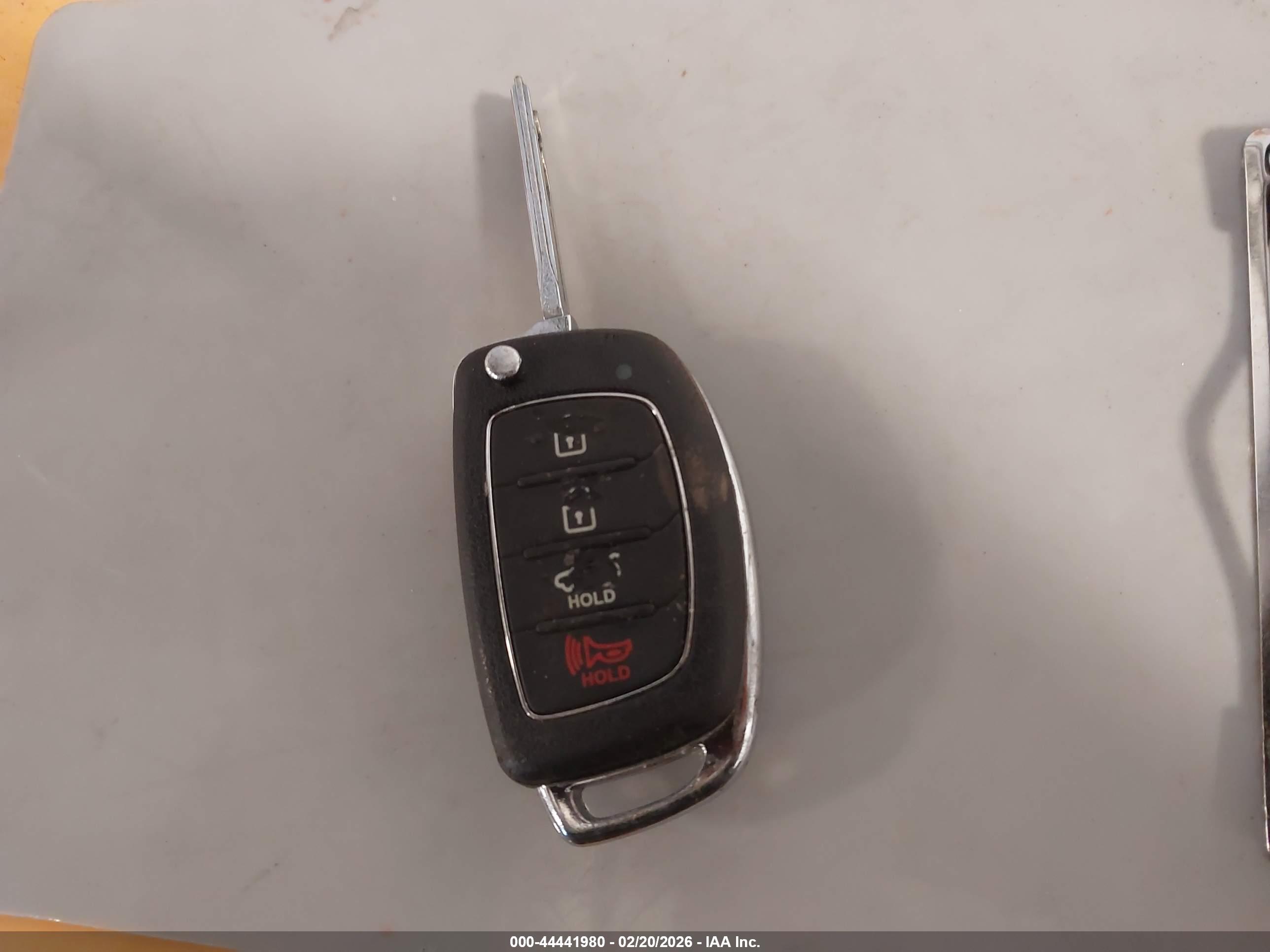 HYUNDAI SONATA image 11