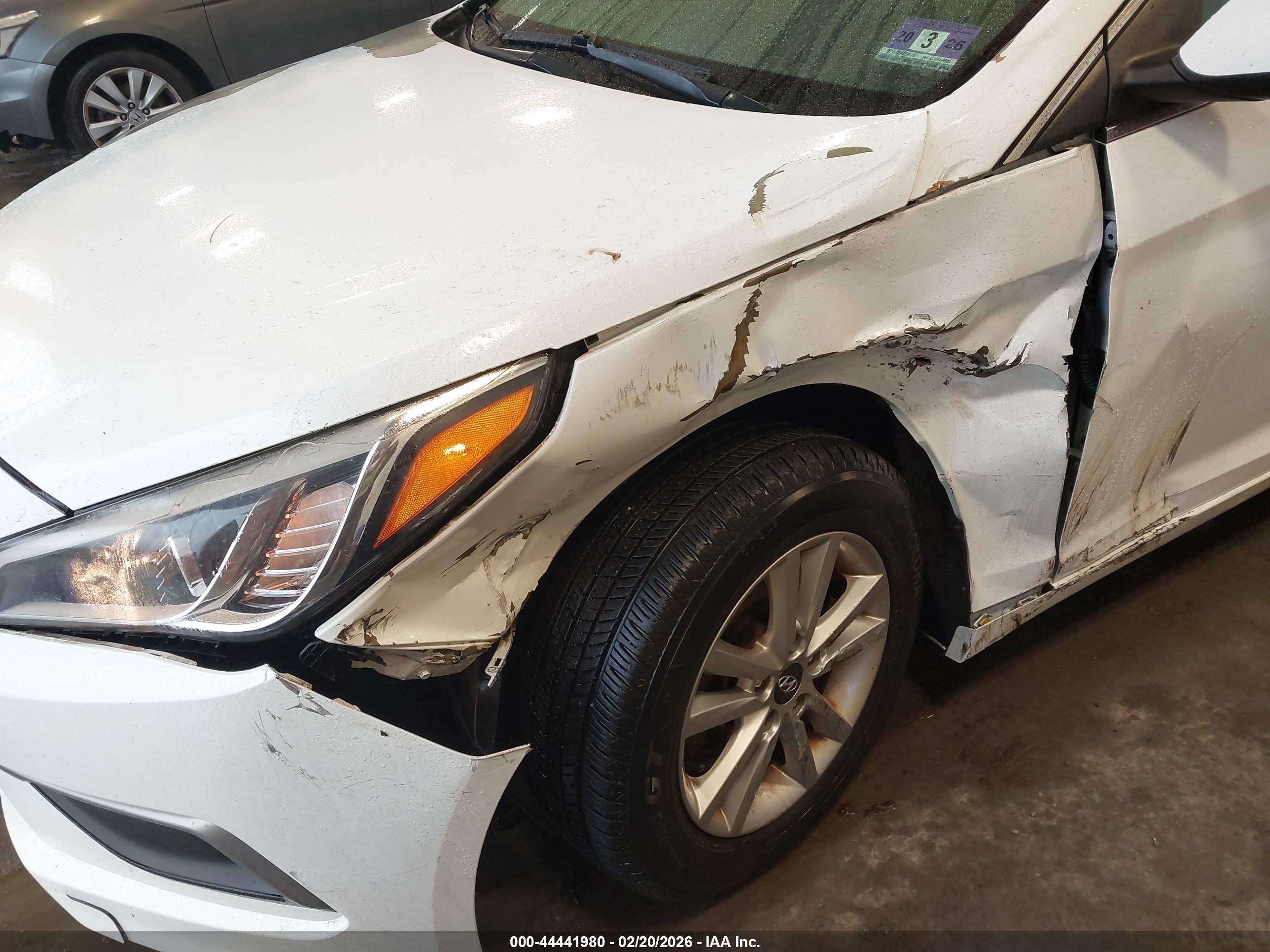 HYUNDAI SONATA image 6