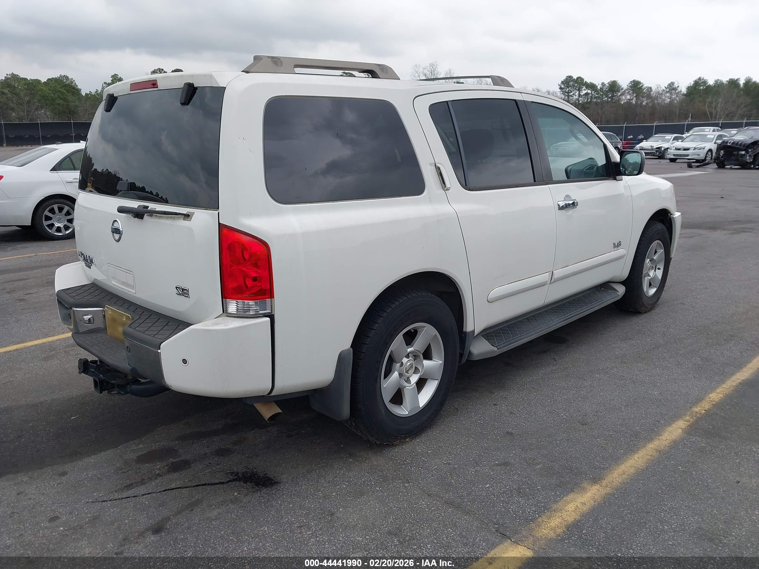 NISSAN ARMADA image 4