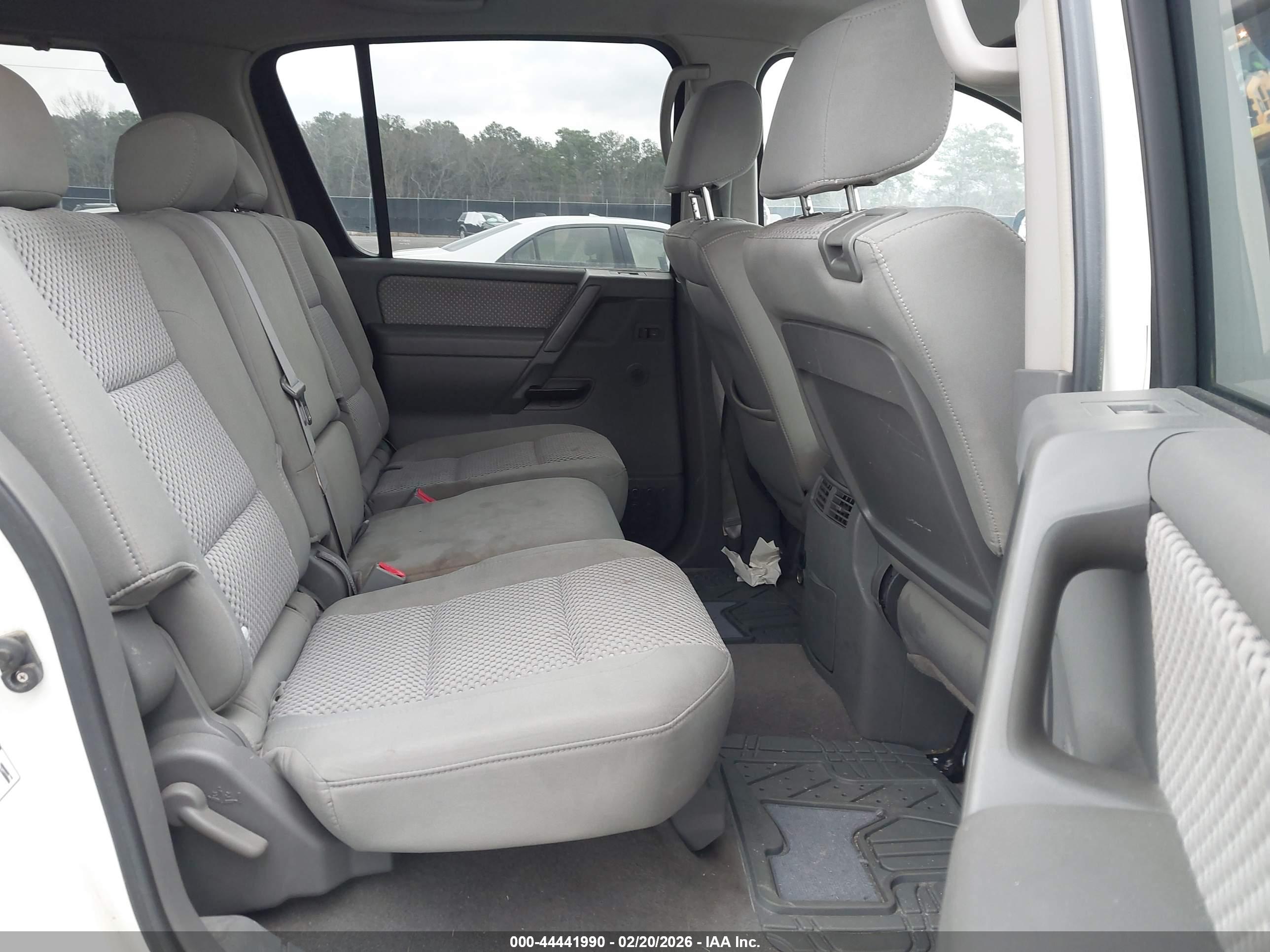 NISSAN ARMADA image 8
