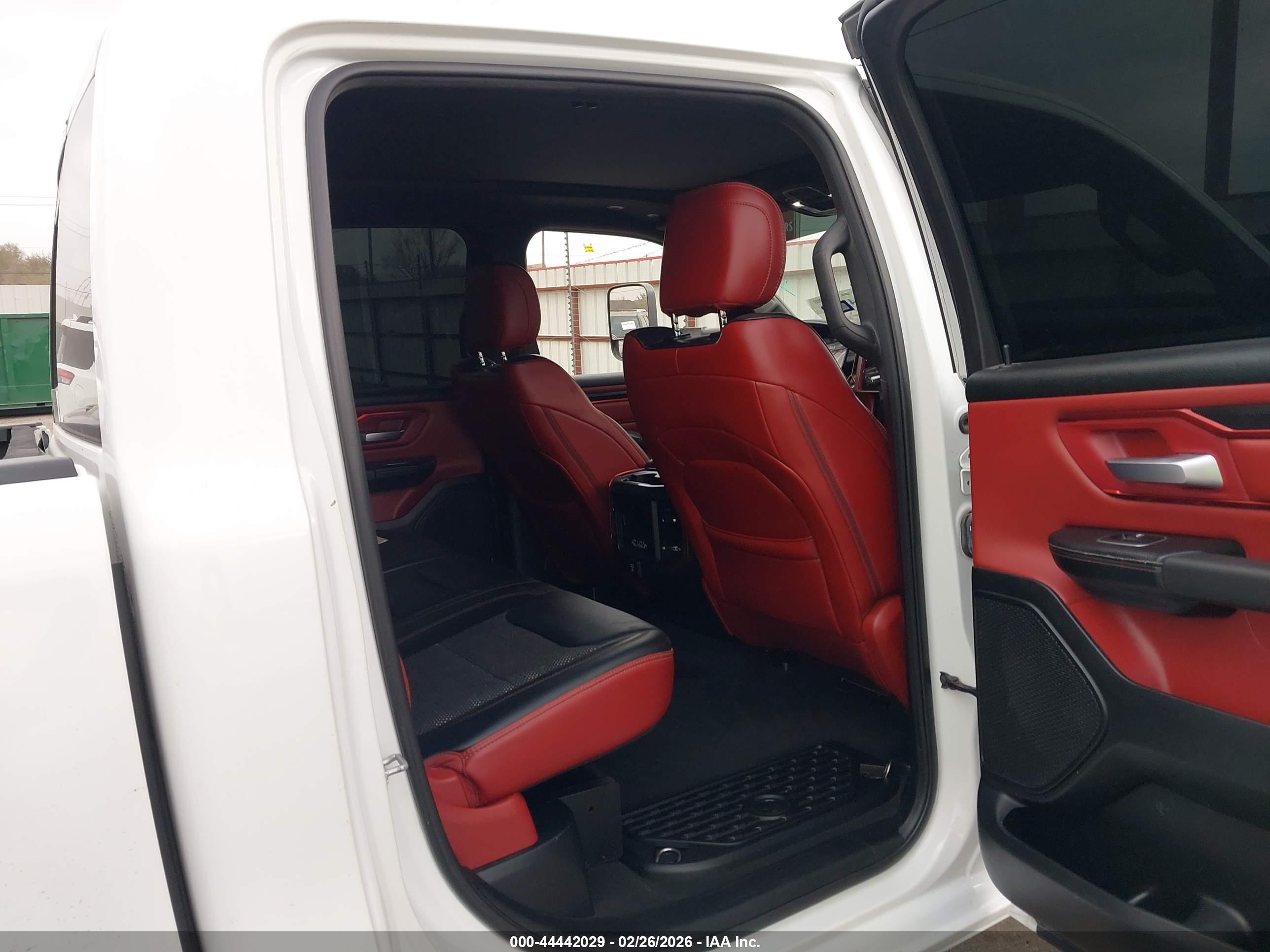 RAM 1500 image 8