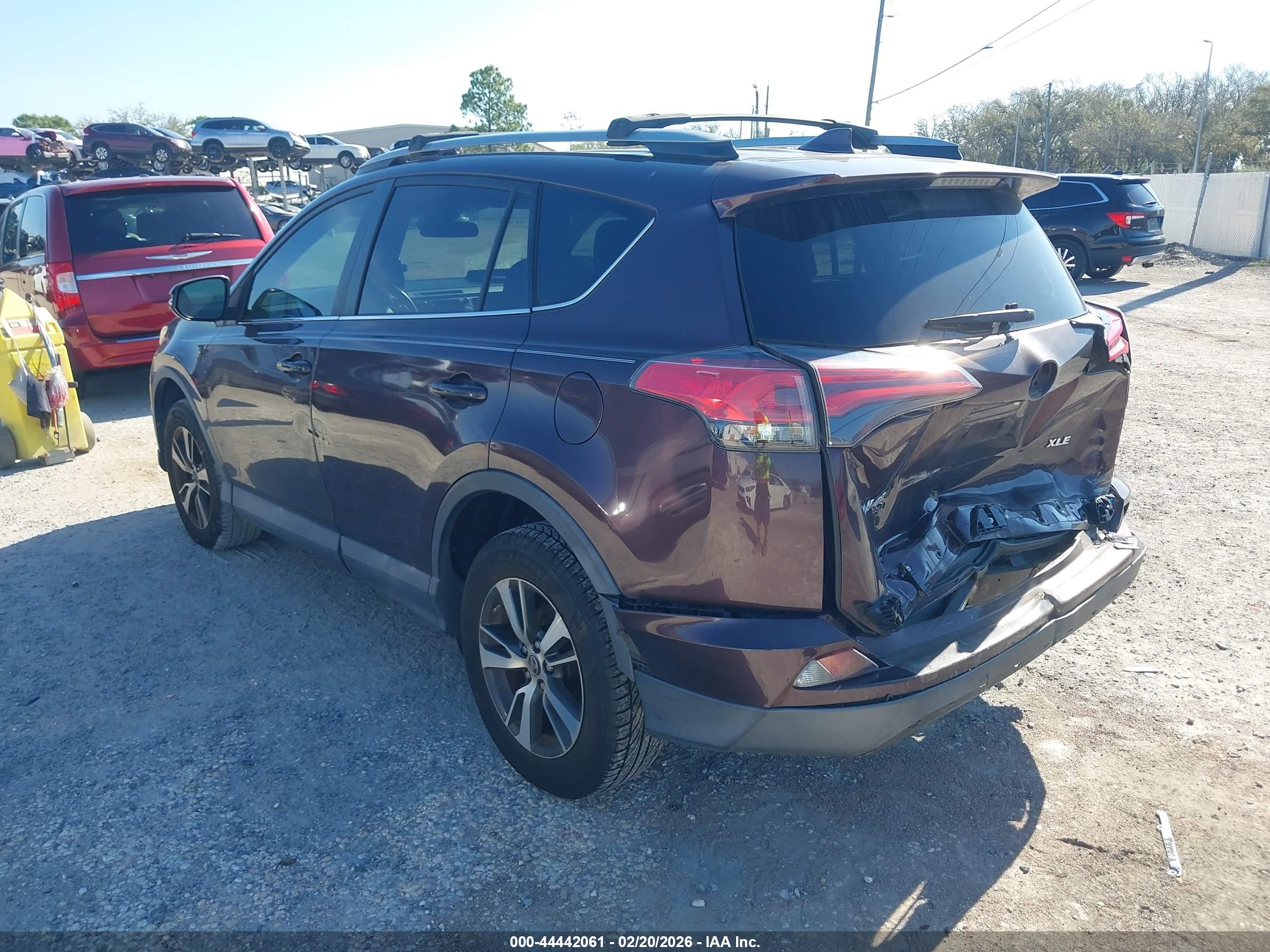 TOYOTA RAV4 image 3