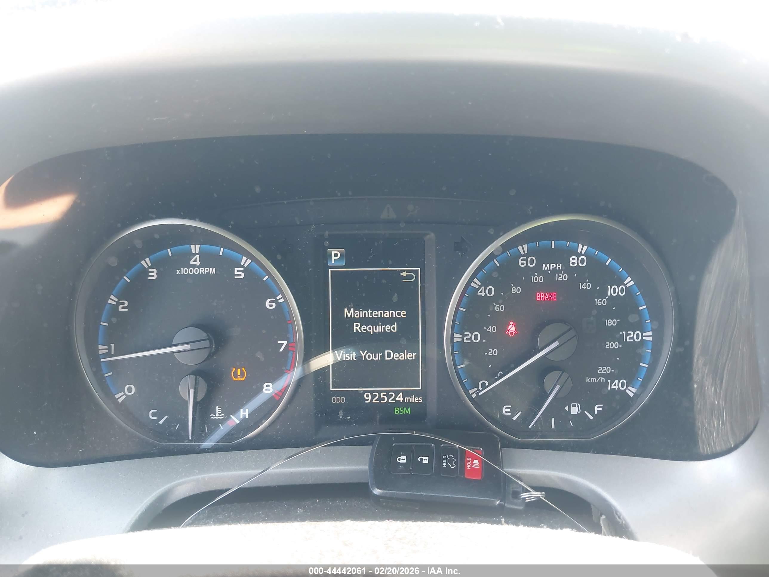 TOYOTA RAV4 image 7
