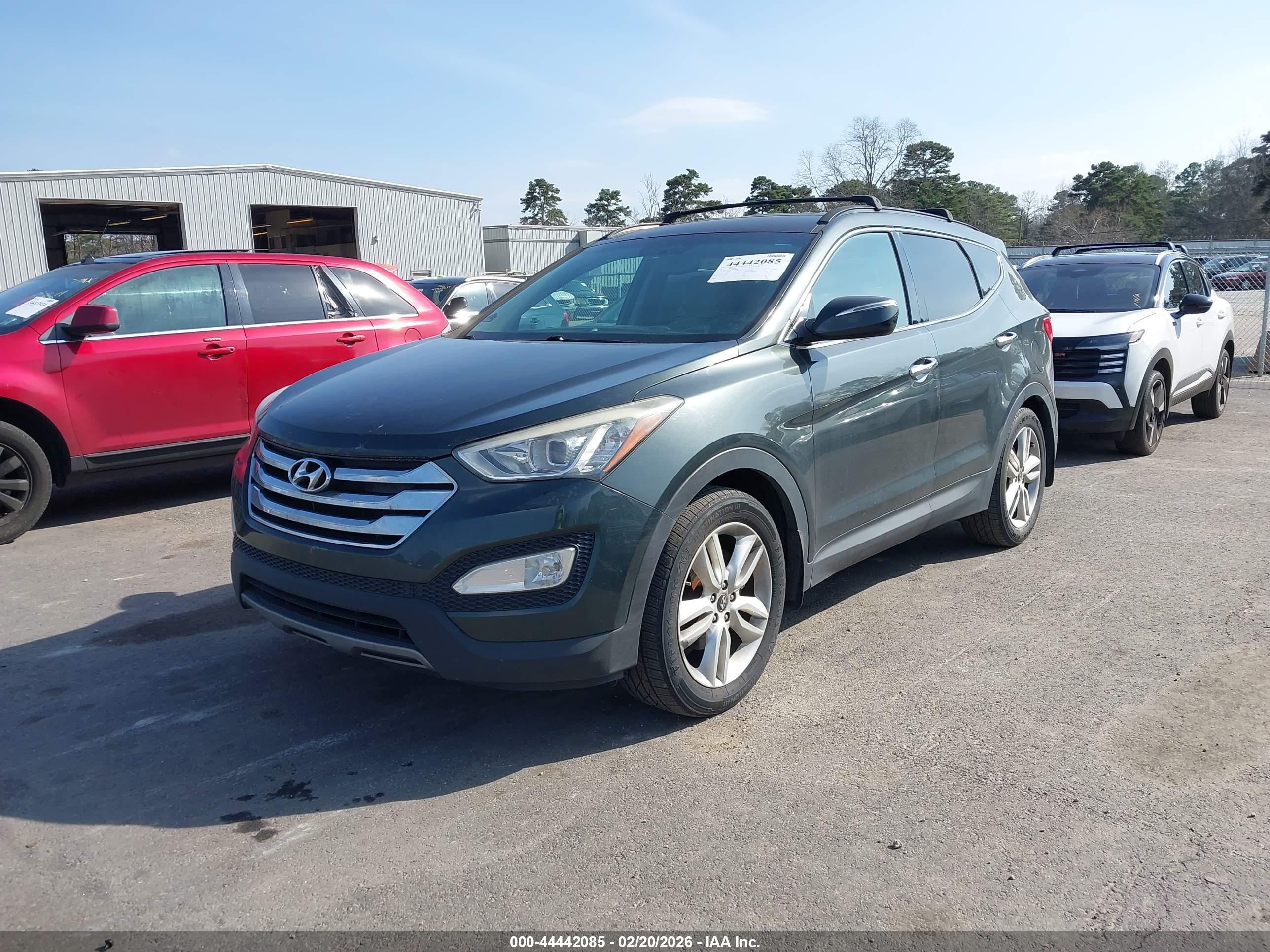 HYUNDAI SANTA image 2
