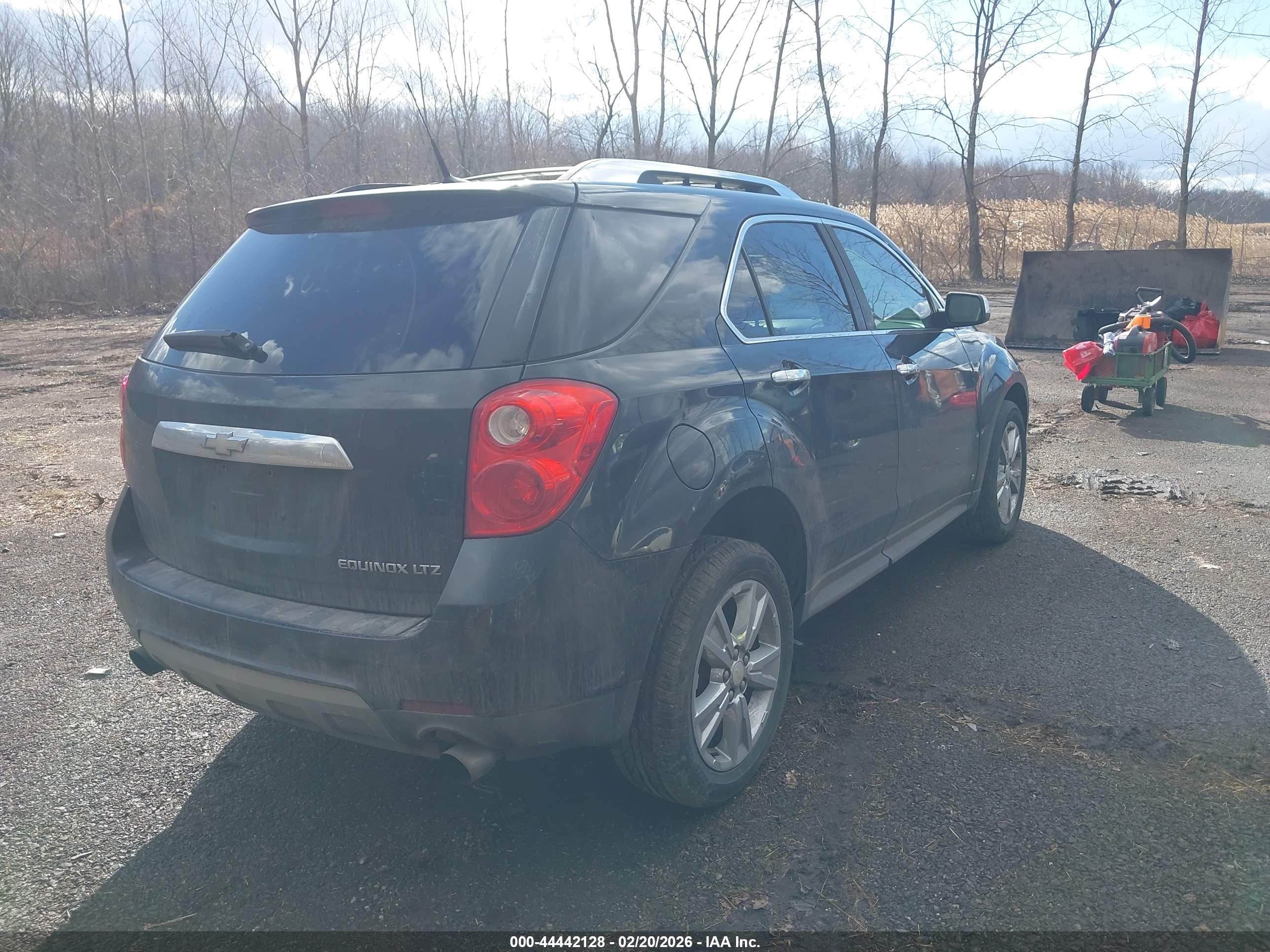 CHEVROLET EQUINOX image 4