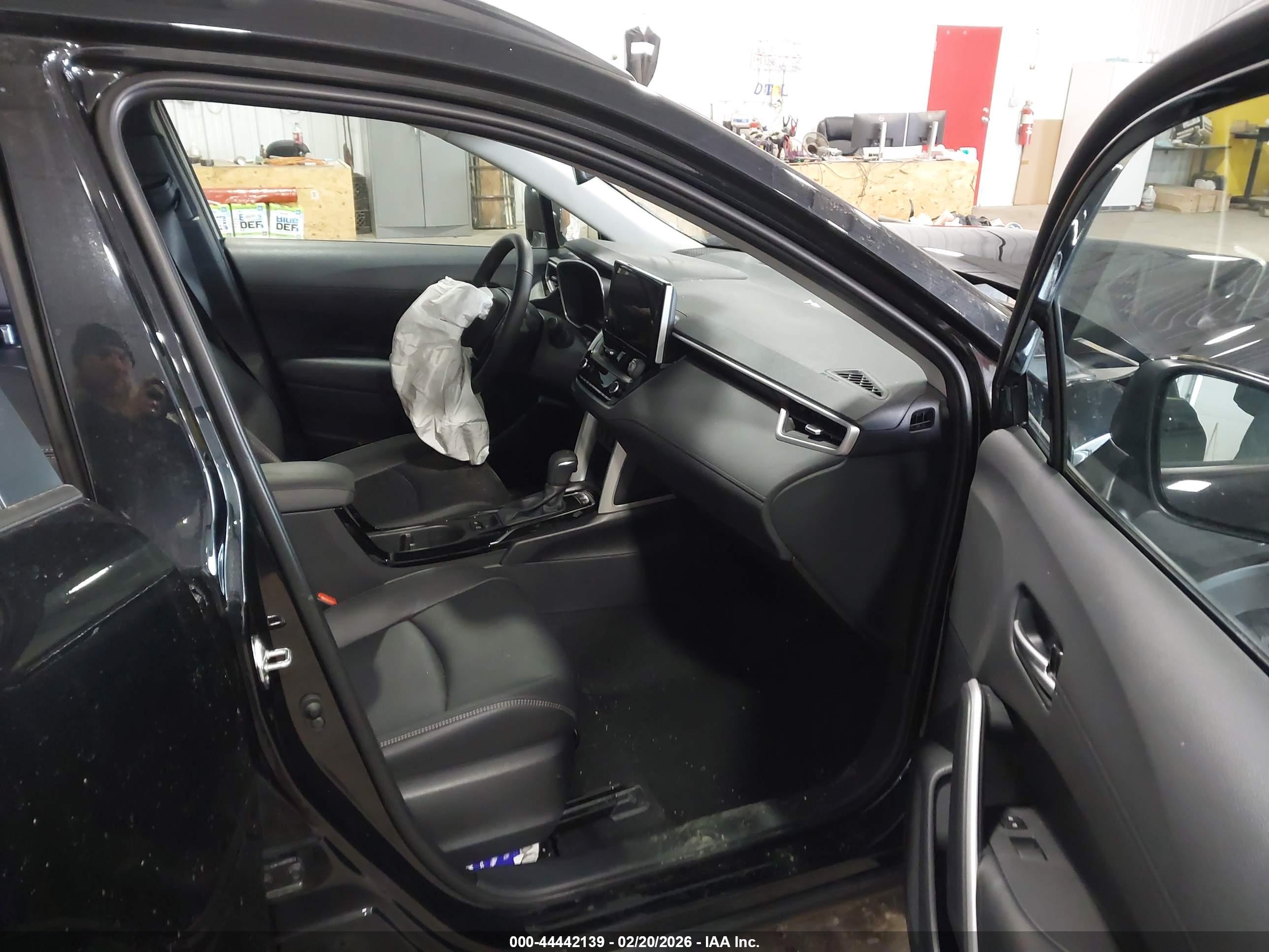 TOYOTA COROLLA image 5