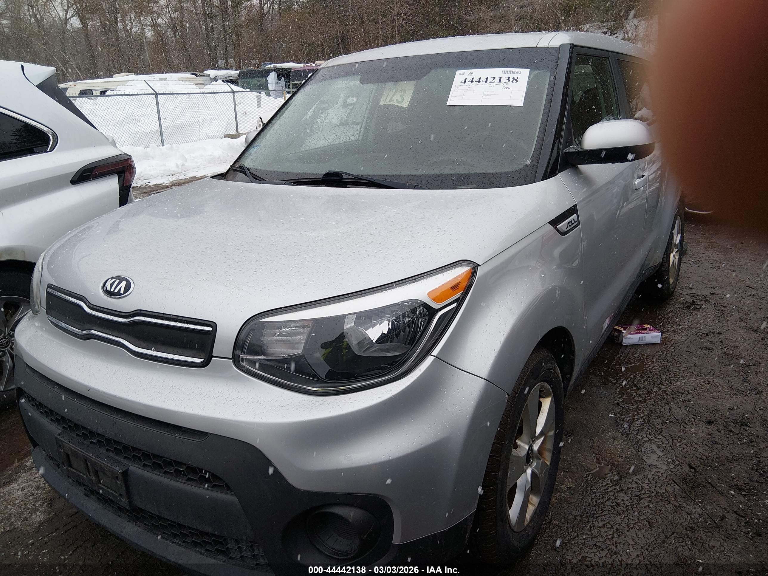 KIA SOUL image 2
