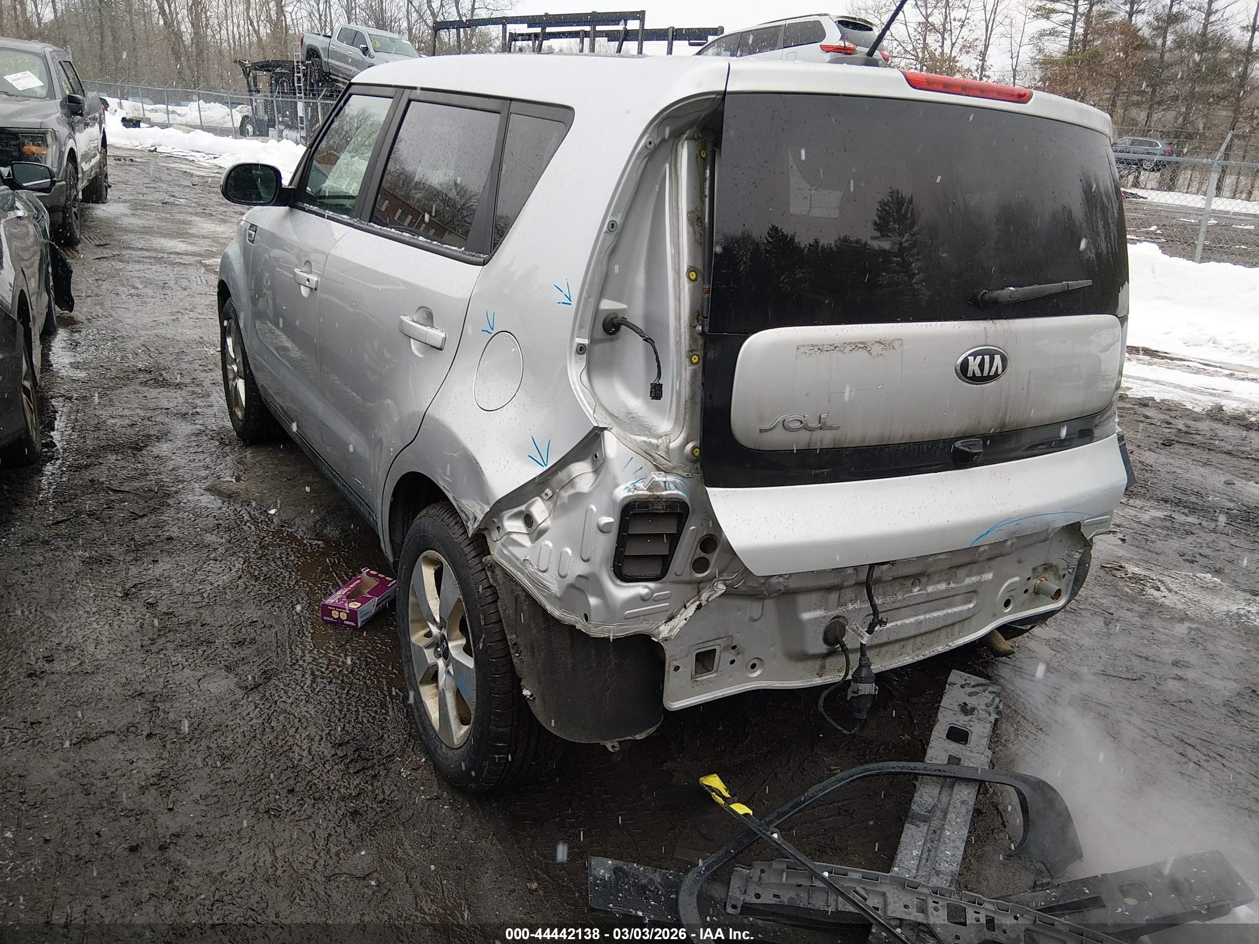 KIA SOUL image 3
