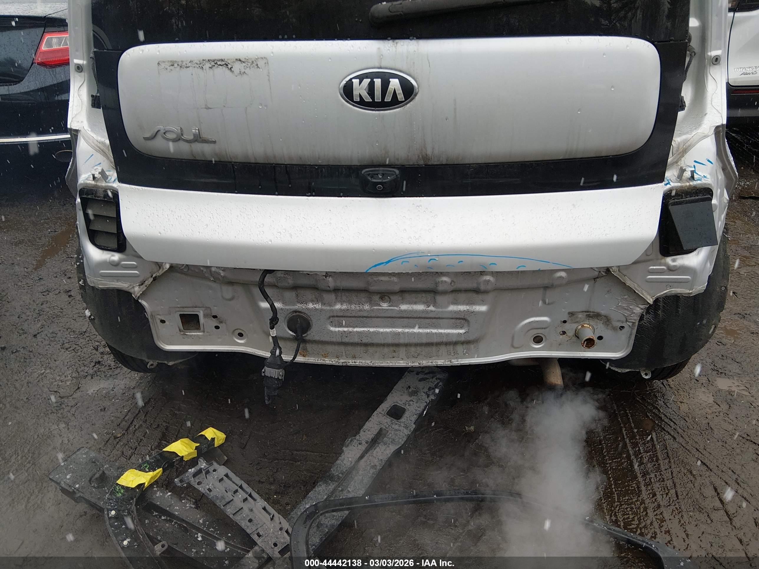 KIA SOUL image 6